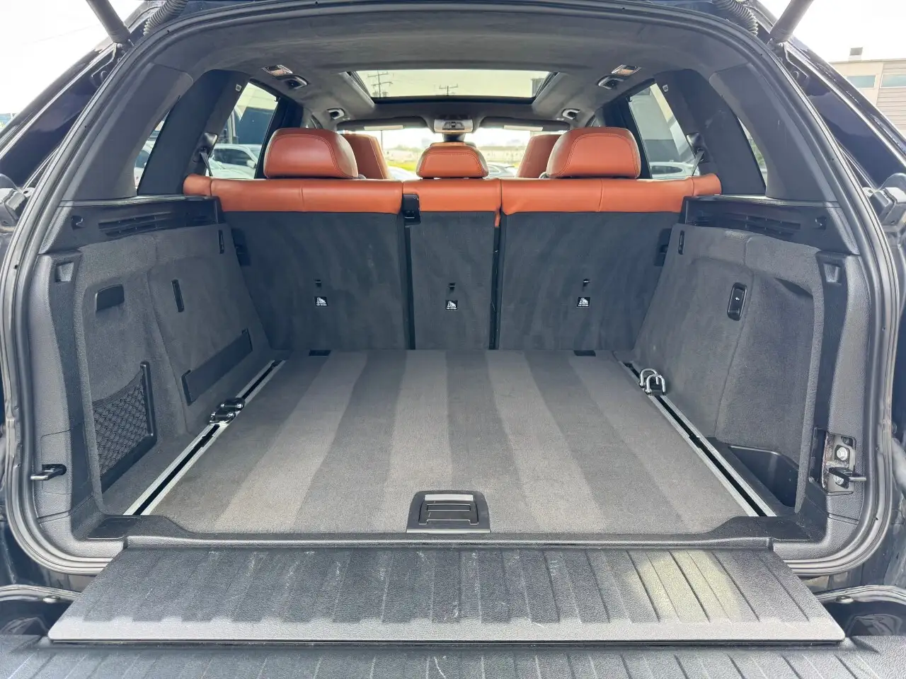 BMW X5 M снимка BMW X5 M