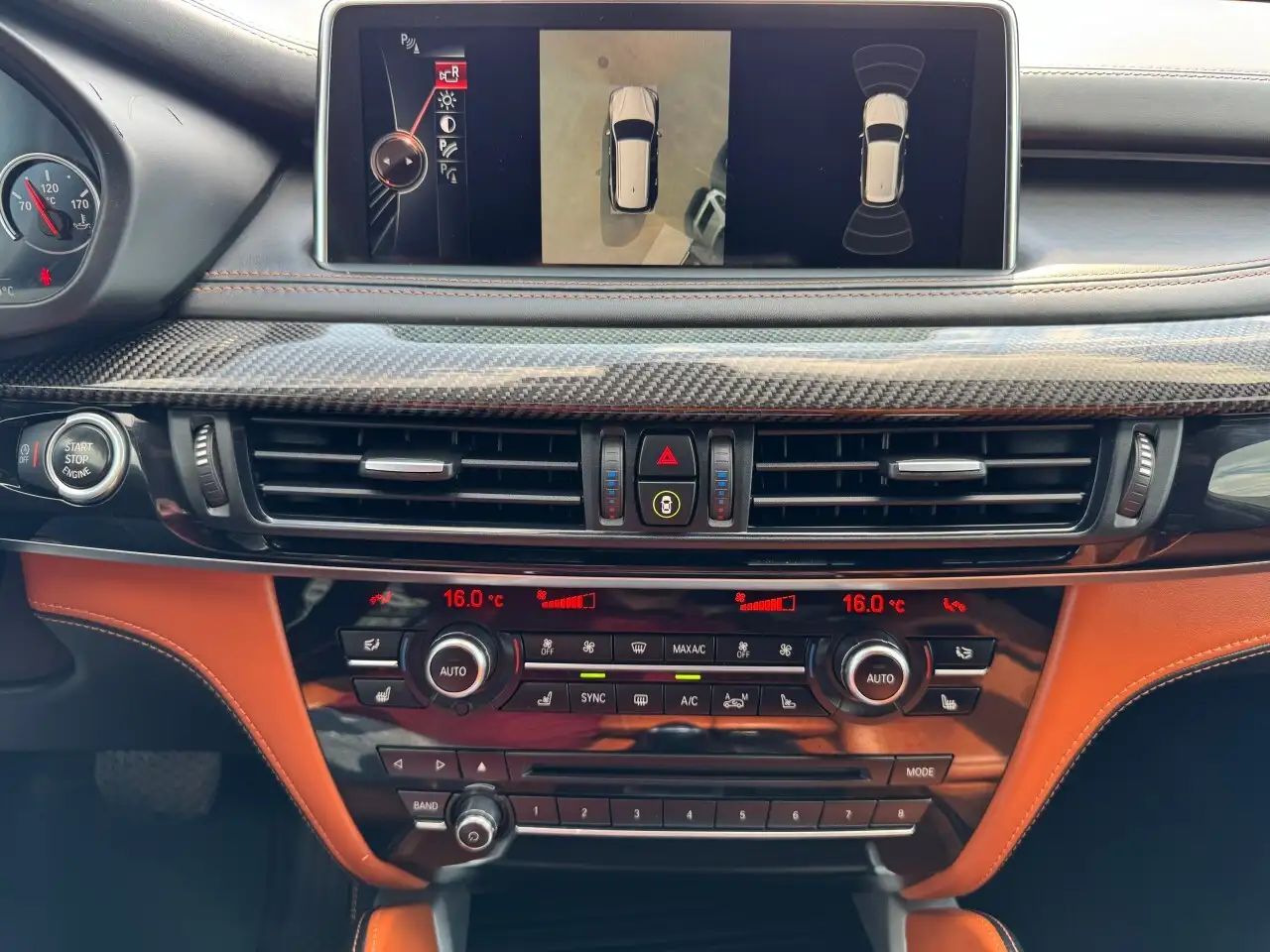 BMW X5 M снимка BMW X5 M