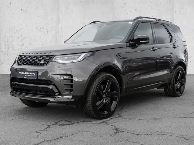 Land Rover Discovery view 2