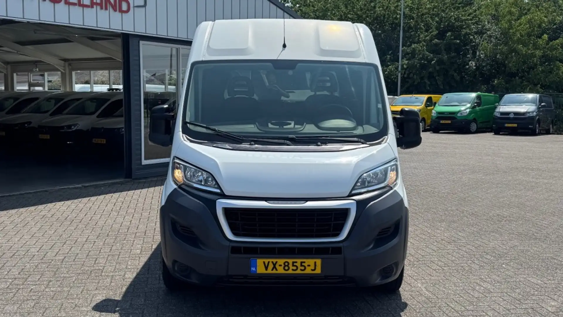 Peugeot Boxer 2.2 HDI 96KW 131PK L1H2 AIRCO/ CRUISE CONTROL/ NAV Weiß - 2