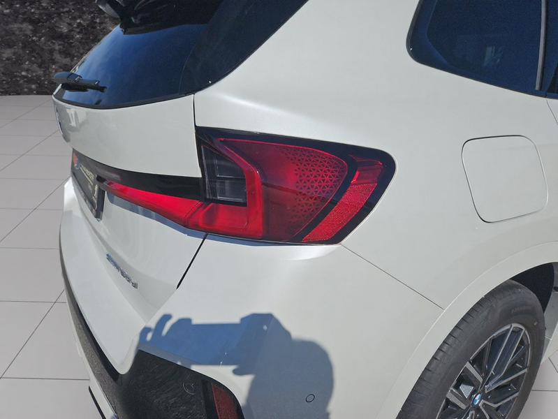 BMW X1 20 d sDrive M Sport AHK Sh Led RK — photo 3