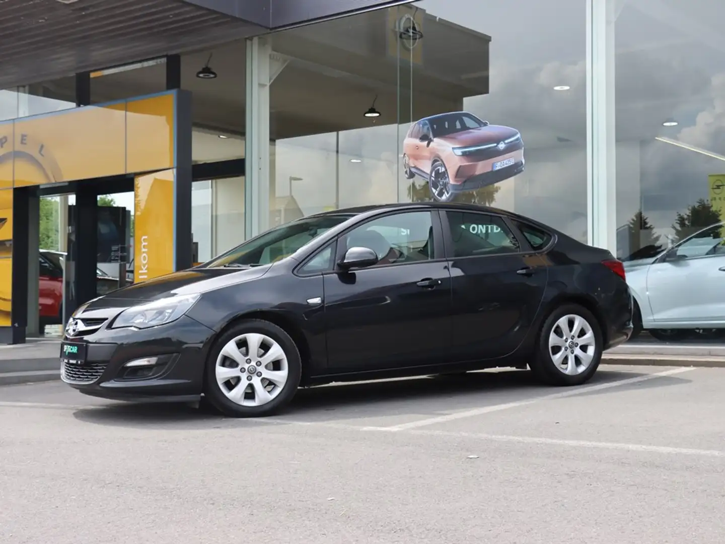 Opel Astra 1.7 MT6 110PK|SENSOREN|AIRCO|TREKHAAK Noir - 2