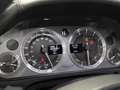 Aston Martin Vantage Roadster Burdeos - thumbnail 20