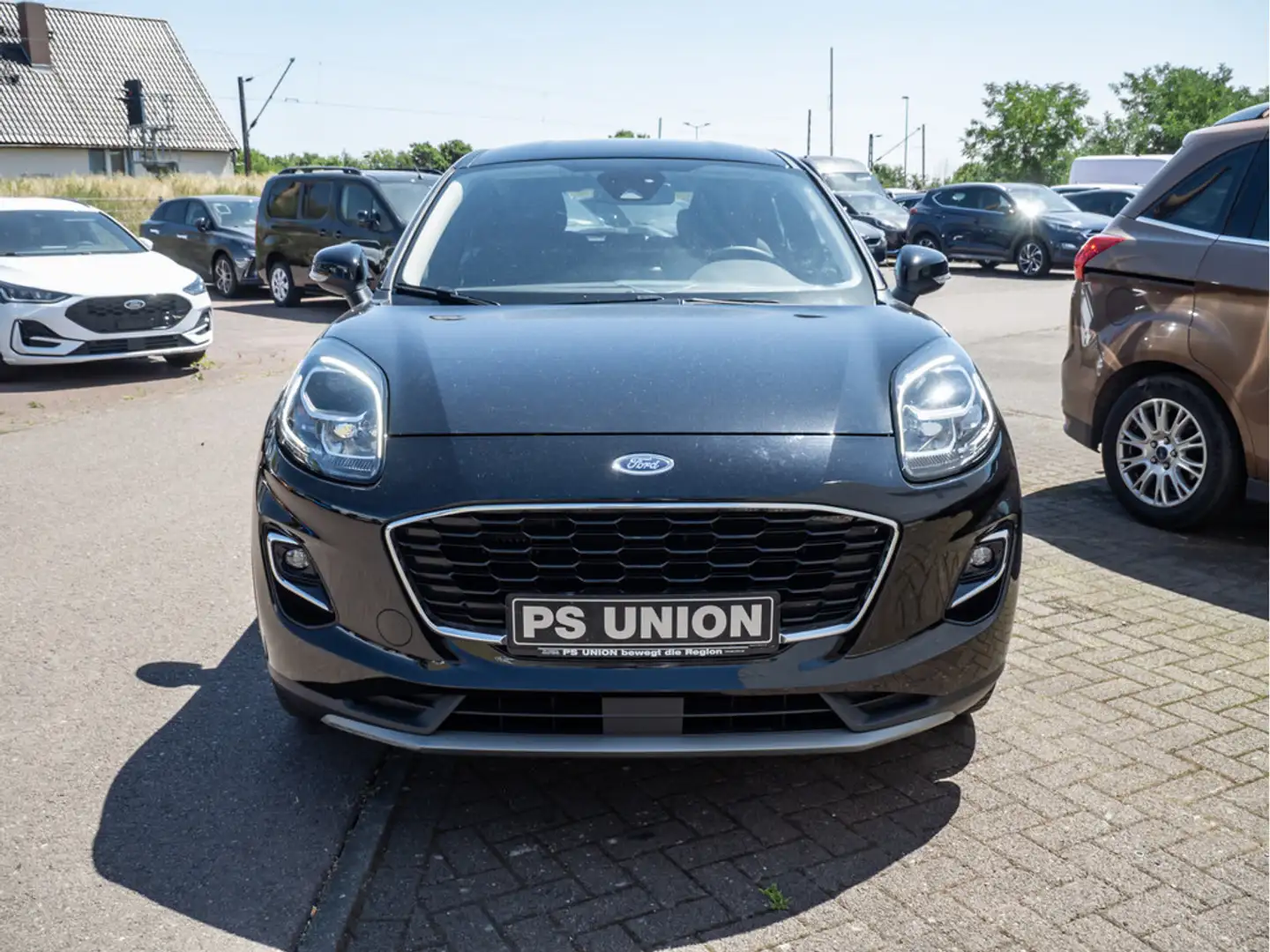Ford Puma 1.0 EcoBoost MHEV Titanium GJR LED NAVI Schwarz - 2
