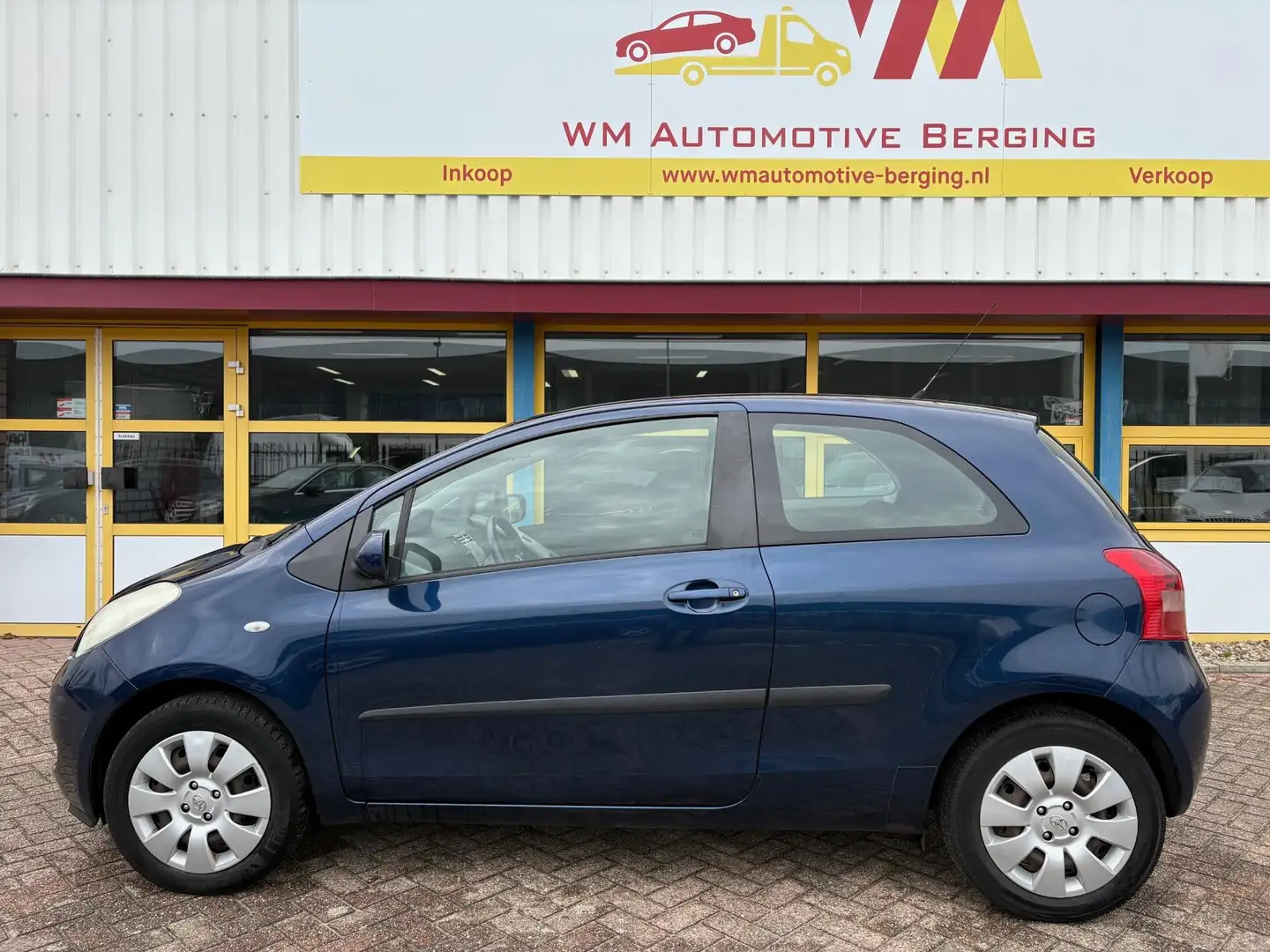 Toyota Yaris 1.0 VVTi Sol AIRCO APK T/M 13-12-2026 Blauw - 2