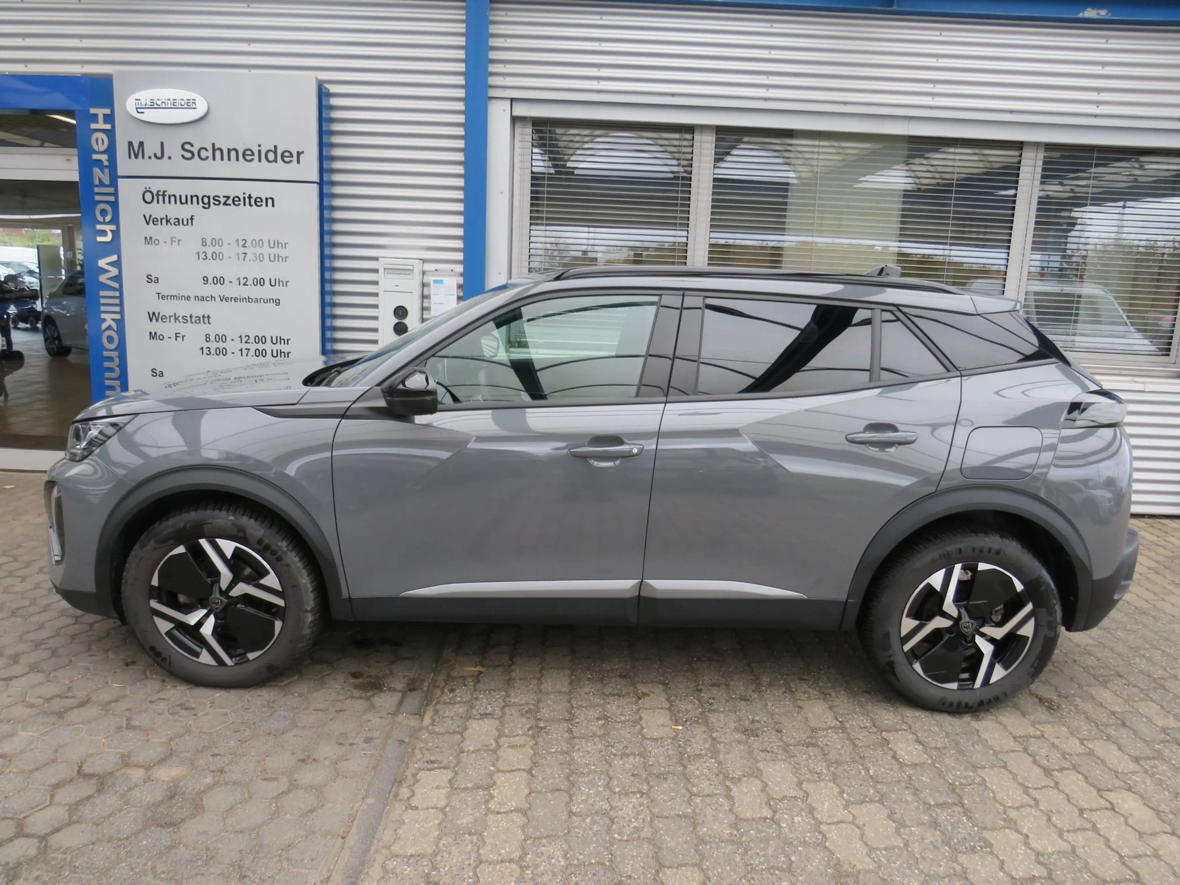 Peugeot 2008 Allure — photo 6