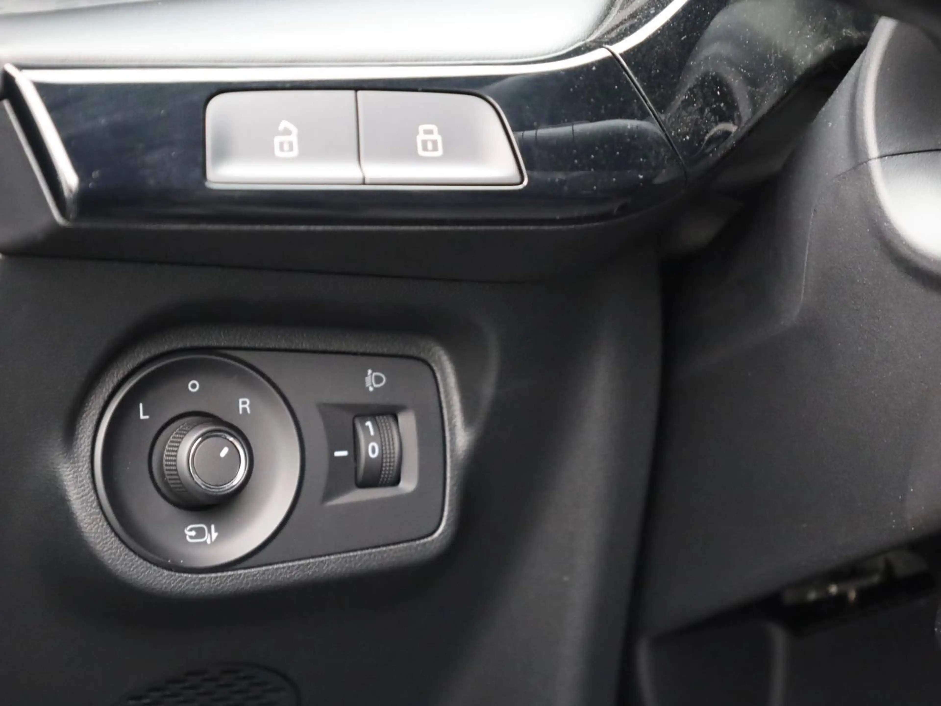 MG MG3 Luxury 1.5 Hybrid 194PS Automatik Sitzheizung L... — photo 15