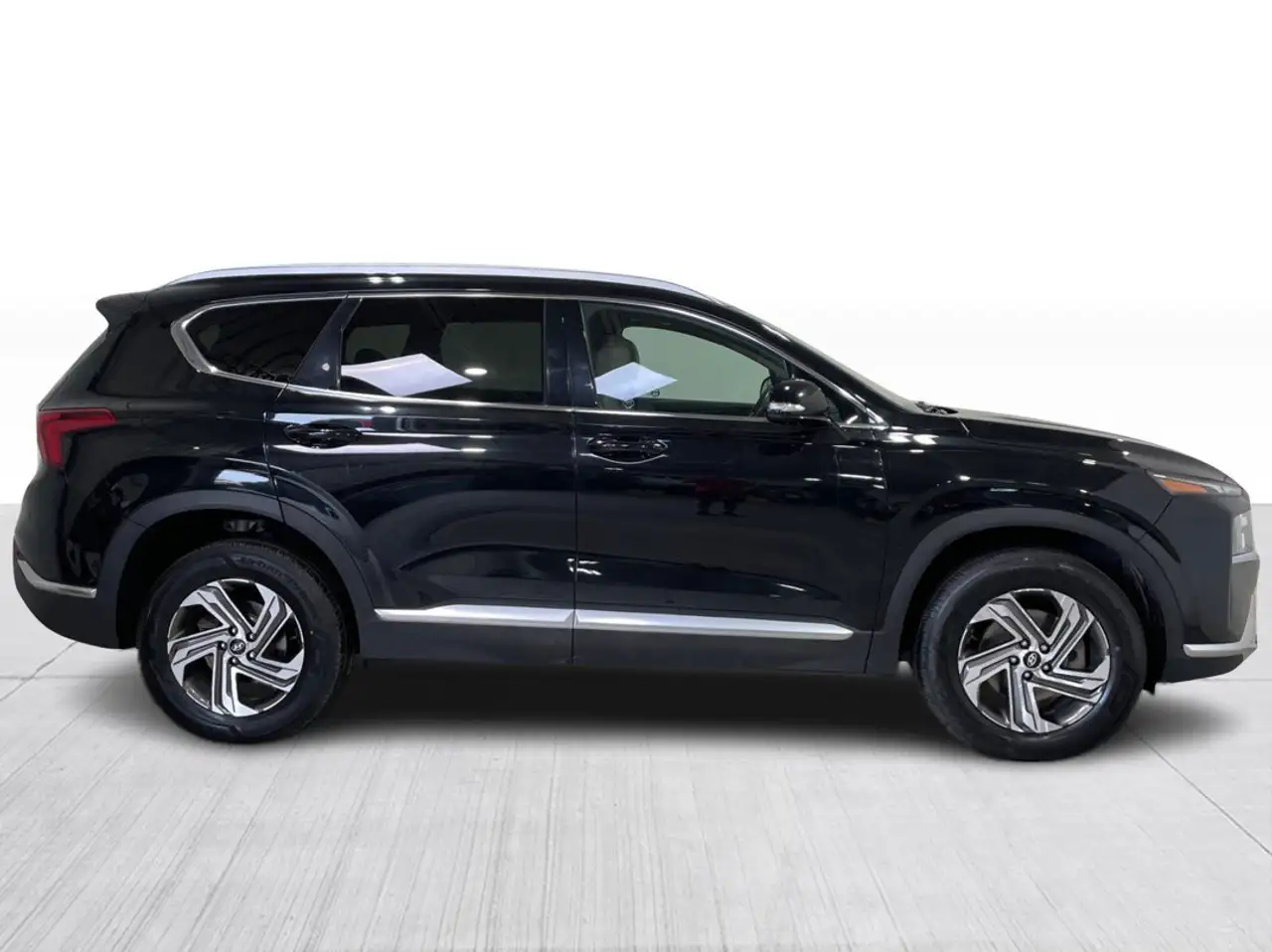 Hyundai SANTA FE photo Hyundai SANTA FE