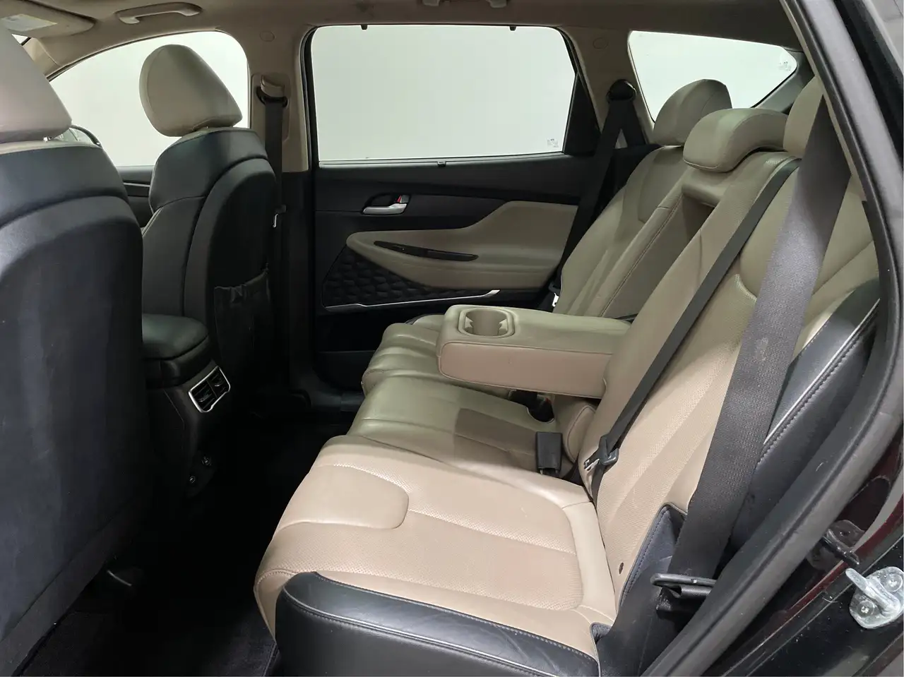 Hyundai SANTA FE photo Hyundai SANTA FE