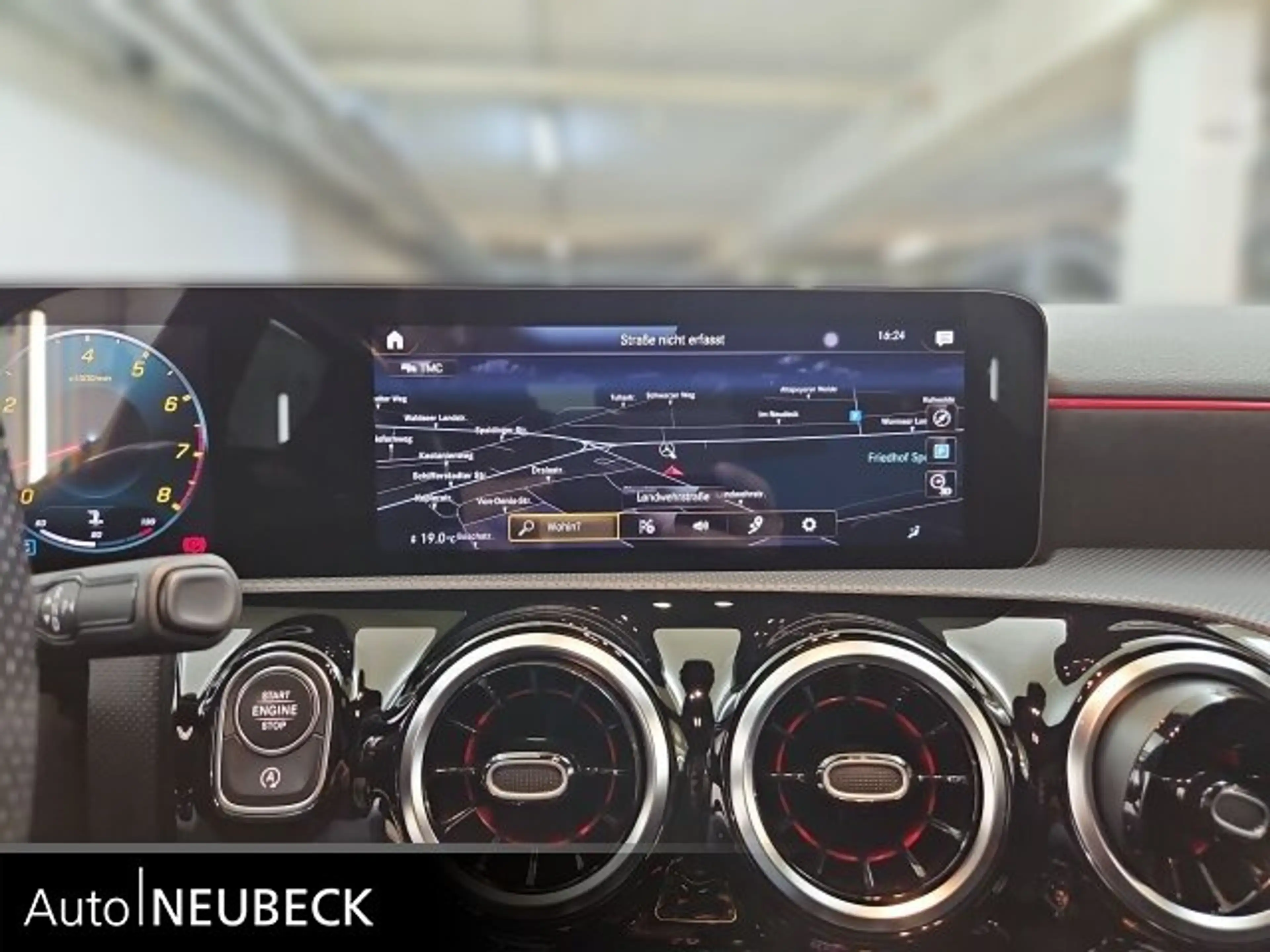 Mercedes-Benz A 35 AMG Mercedes-AMG A 35 4M+ Kompakt Night/Totwinkel/ LED — photo 14