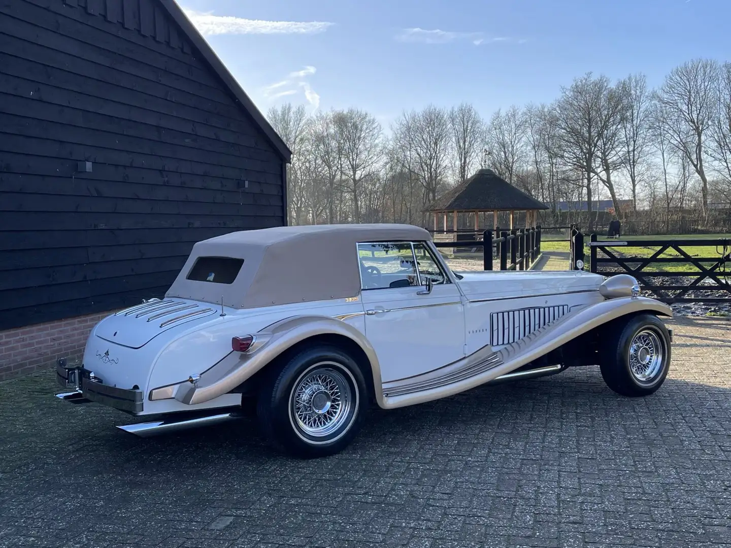 Oldtimer Clenet Series III Asha Roadster 1986, 21k miles original Weiß - 2