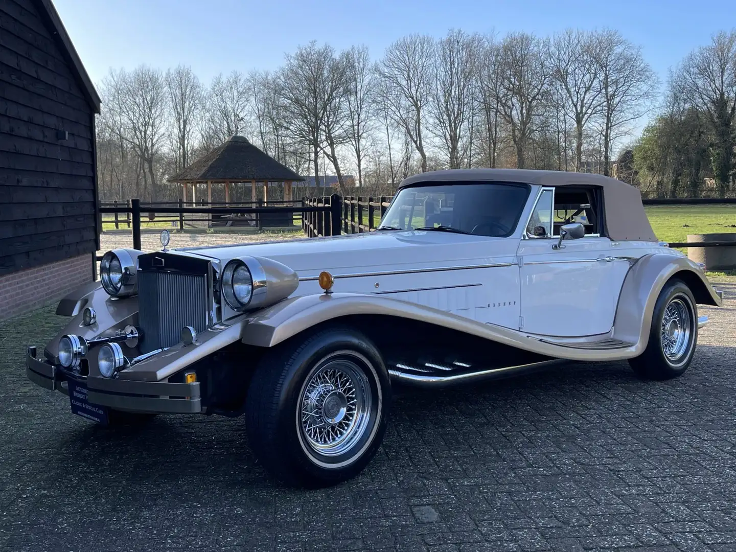 Oldtimer Clenet Series III Asha Roadster 1986, 21k miles original Weiß - 1