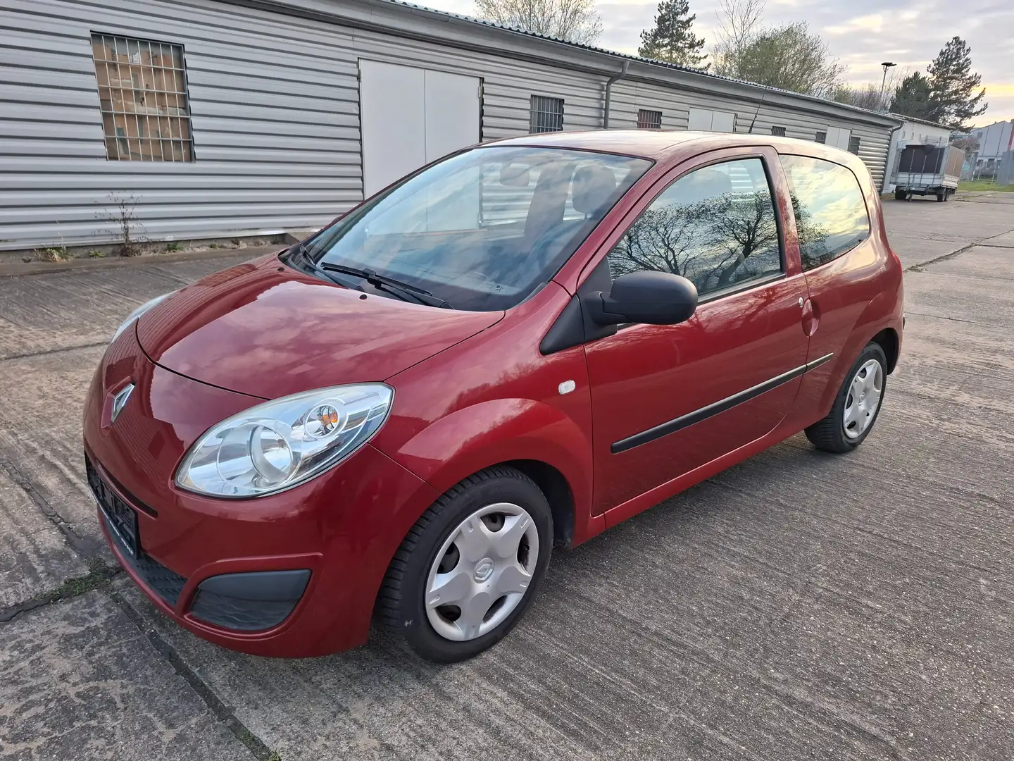 Renault Twingo Authentique - 1