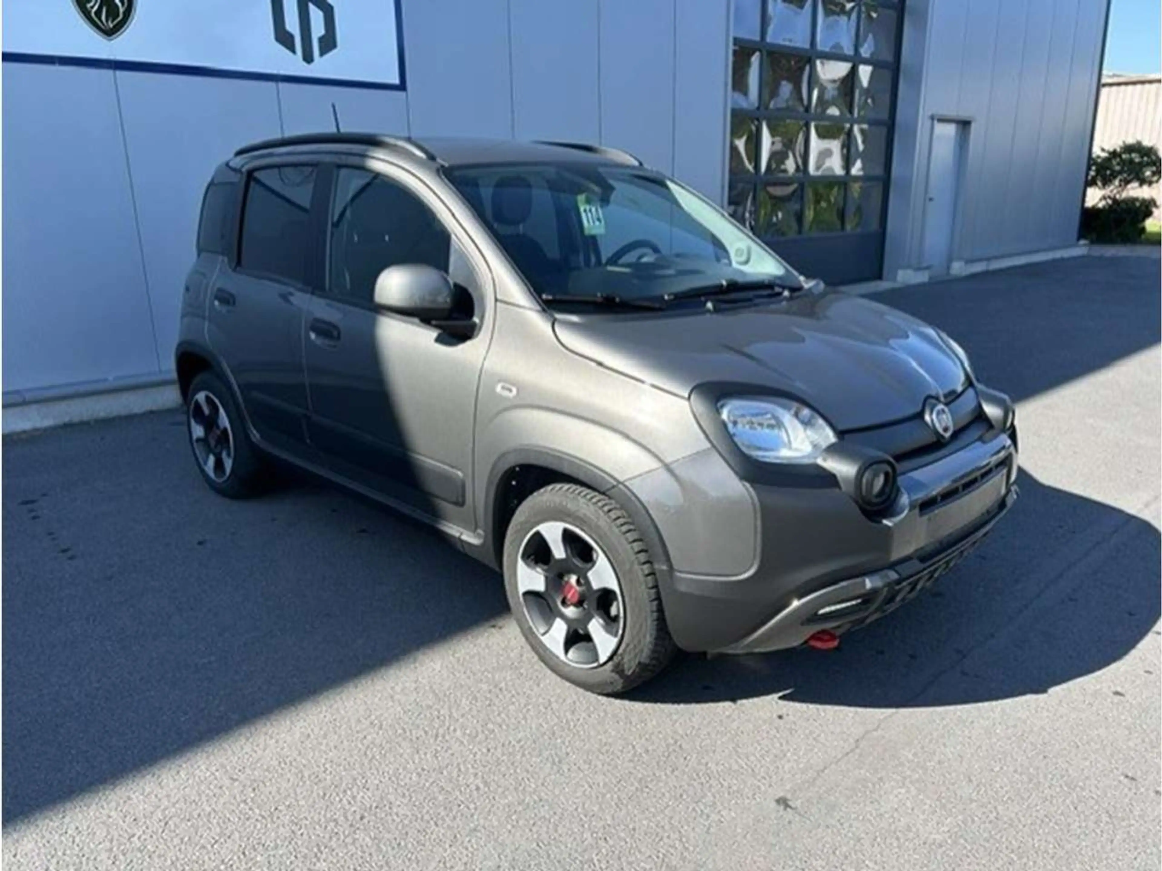Fiat New Panda Panda Cross 1.0i MHEV — photo 3