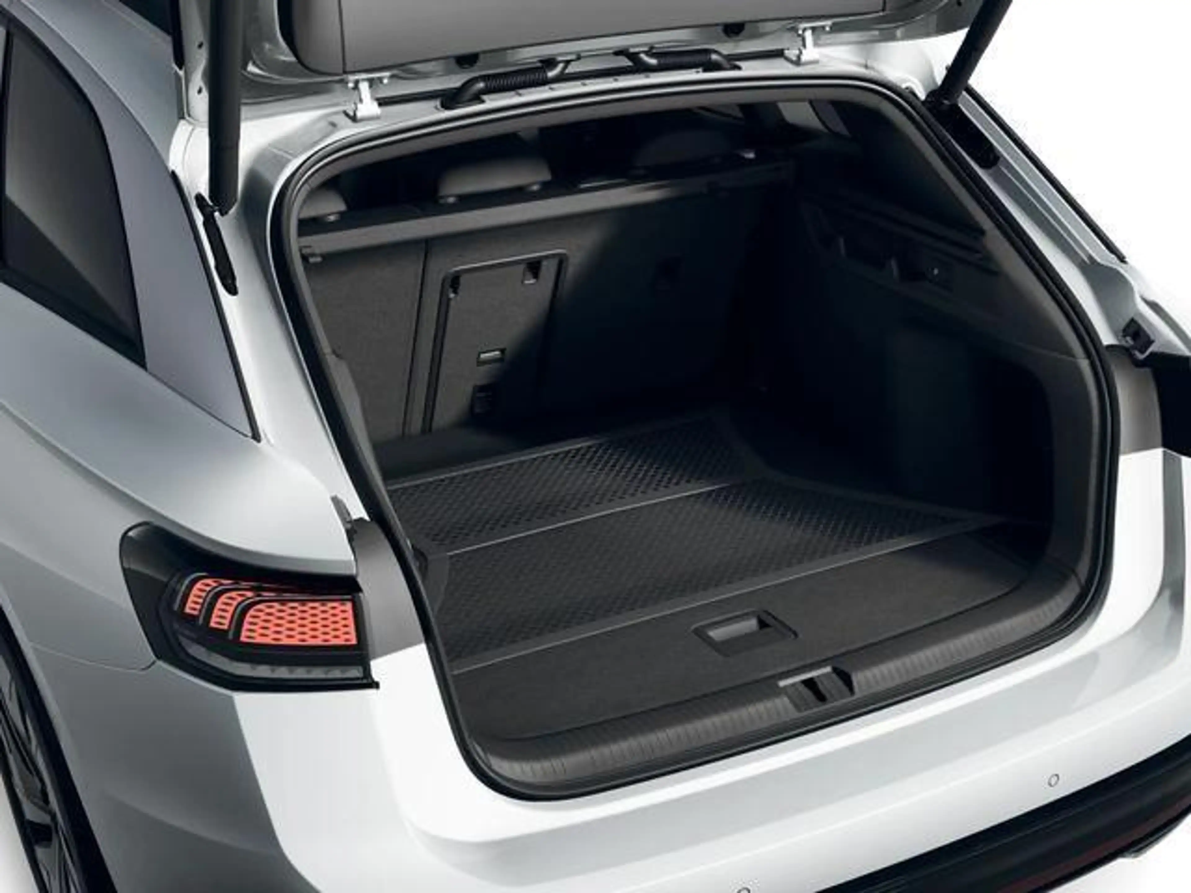 Volkswagen ID.7 Pro S 86kWh AHK+Navi+WP+Matrix+360°+eHeck+Travel+M — photo 6