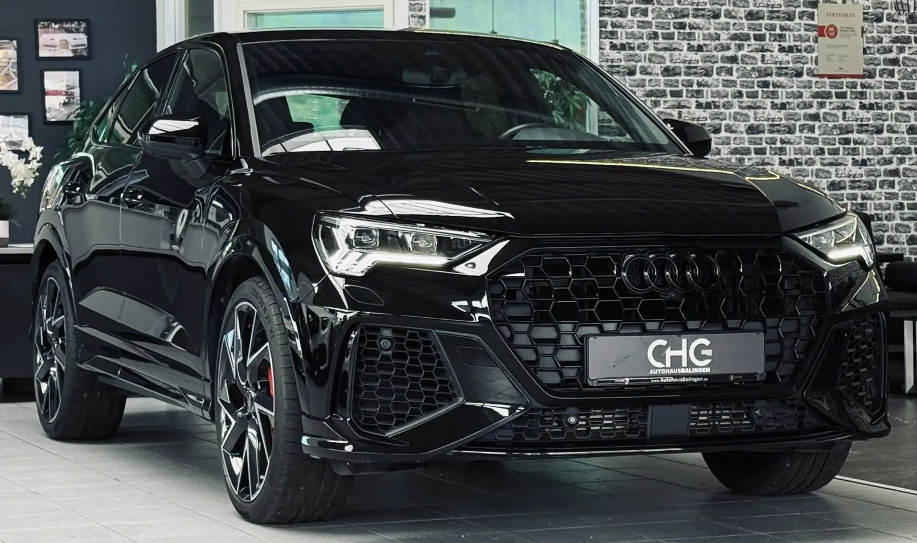Audi RS Q3 Sportback MATRIX|AHK|360°|ACC|B&O|RS-Sitze Schwarz - 1