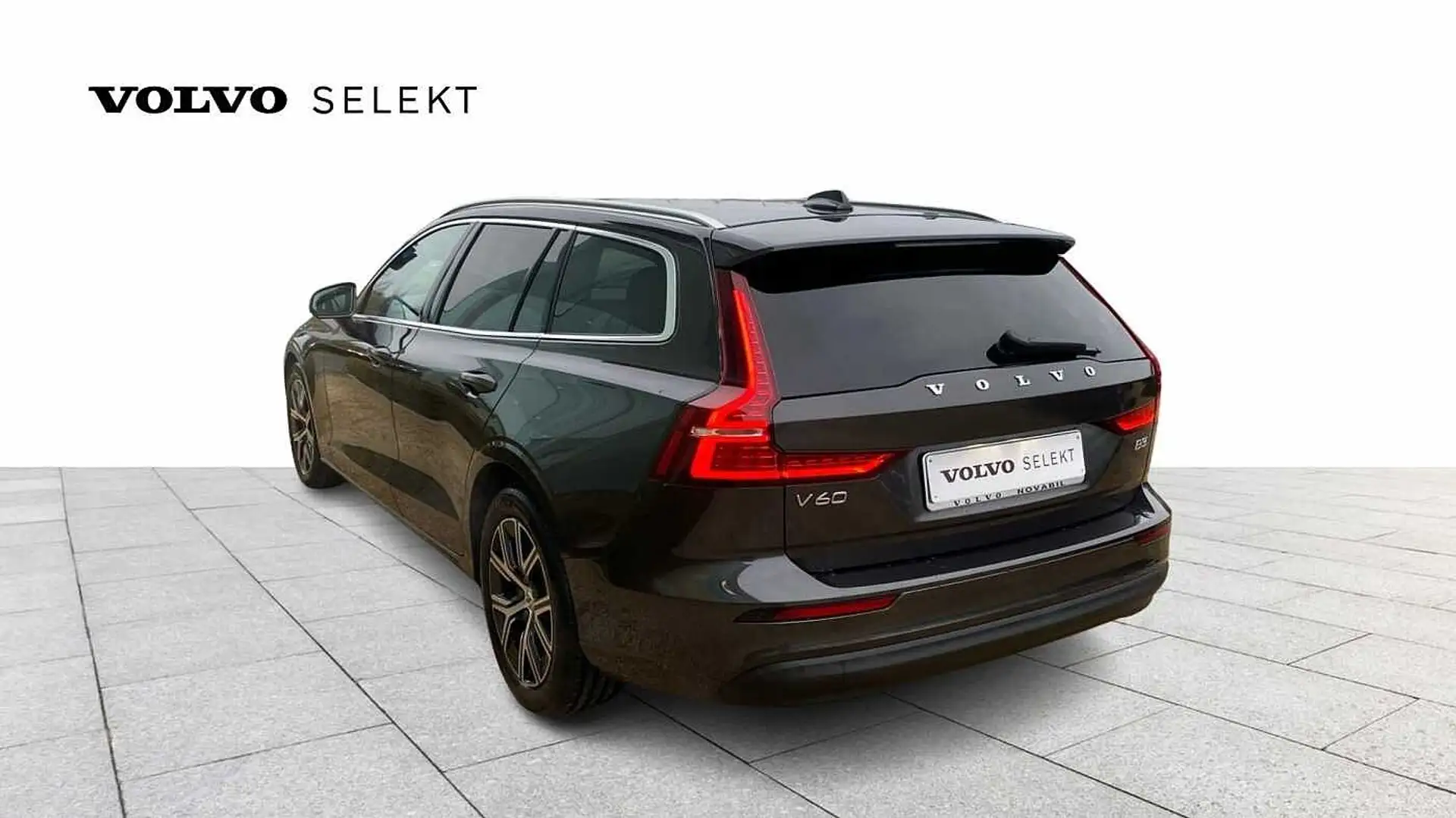 Volvo V60 Core, B3 Mild hybrid, Benzine Gris - 2