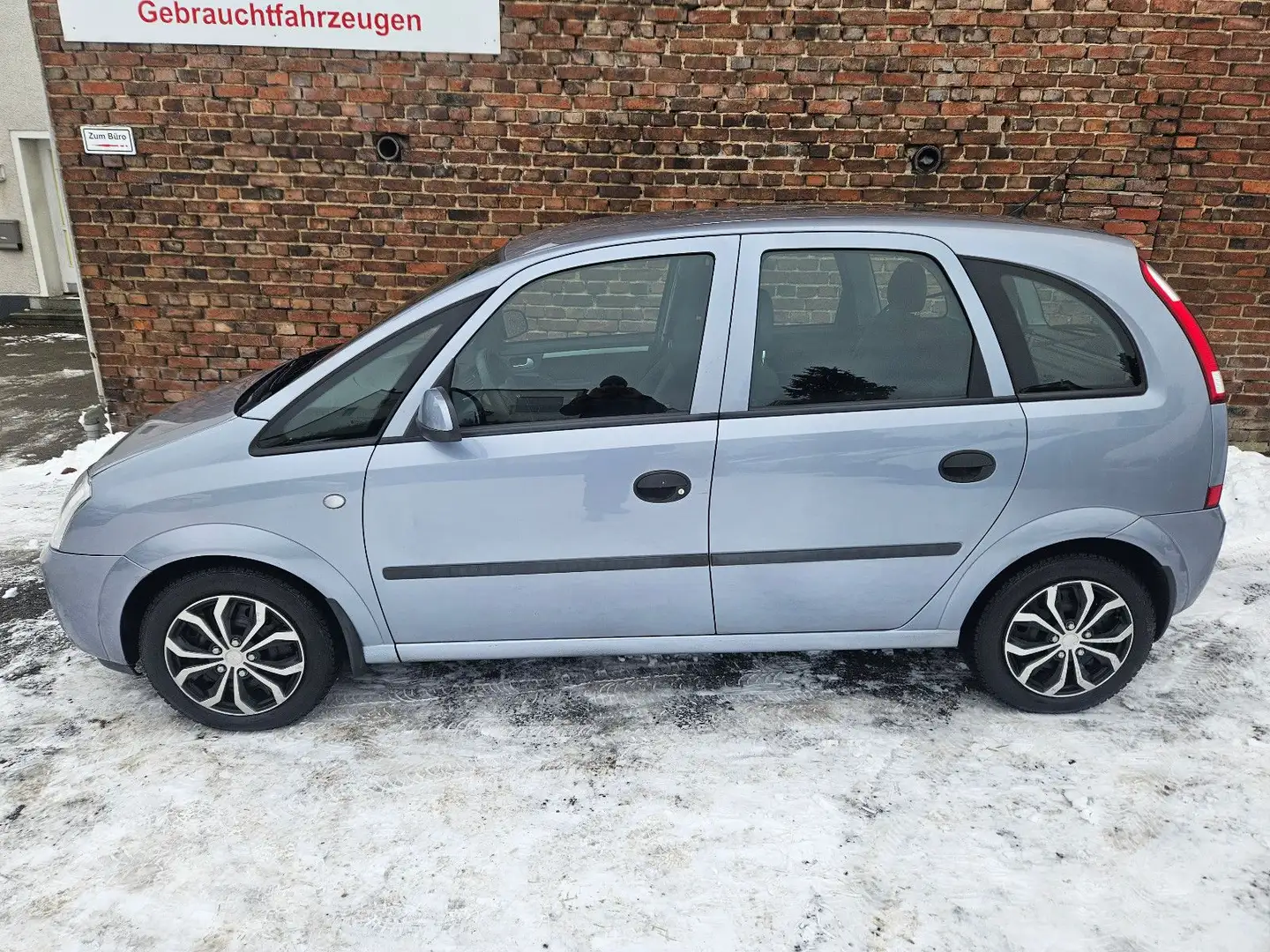 Opel Meriva 1.6 Cosmo Grau - 2