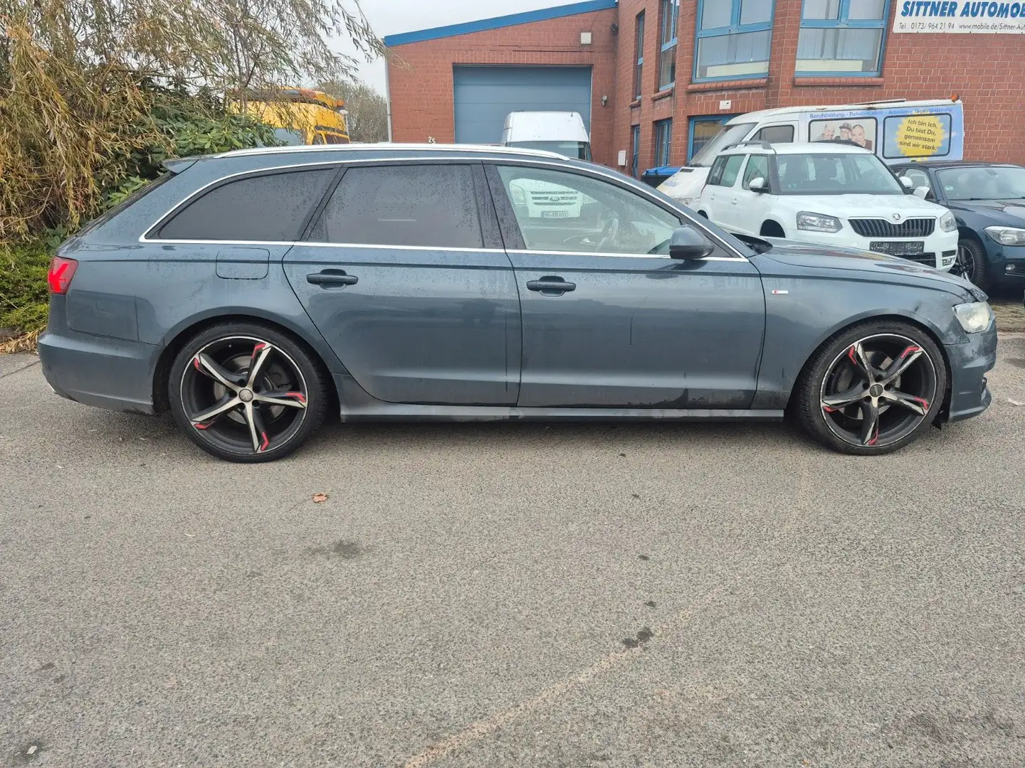 Audi A6 Avant 3.0 TDI clean diesel quattro S-LinePlus Grau - 1