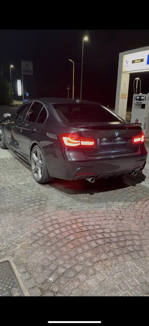 BMW 330 330i xDrive M Sport Aut. - 2