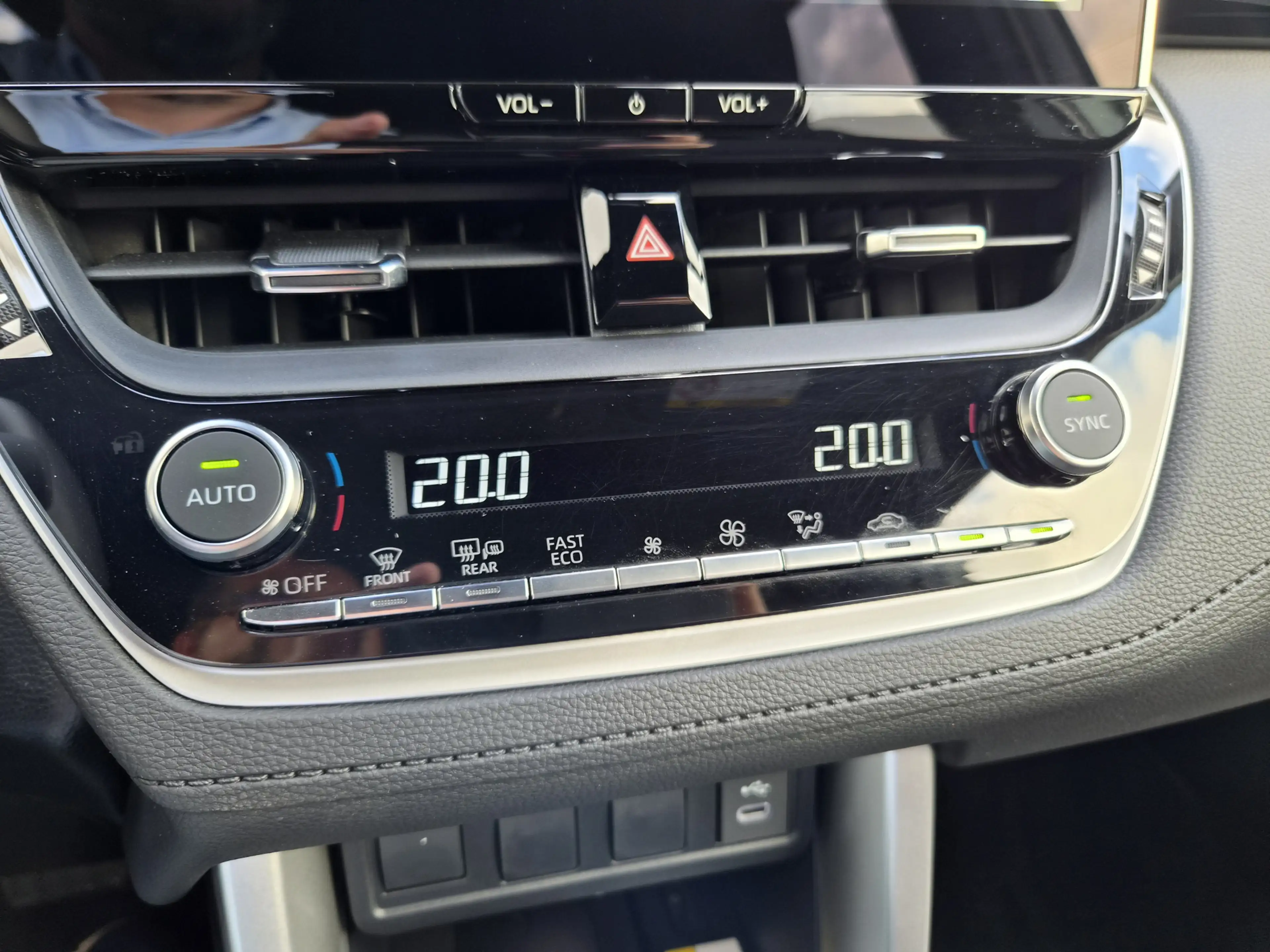 Toyota Corolla Cross Hybrid 140 Dynamic Navi Climaat Ad Cruise Apple/An — photo 15