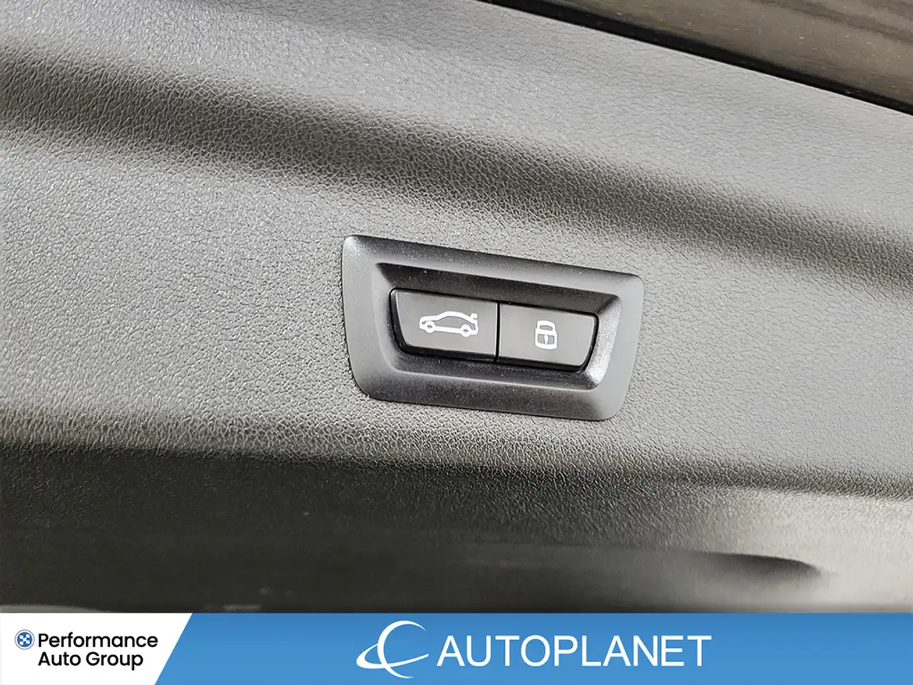 BMW X1 снимка BMW X1