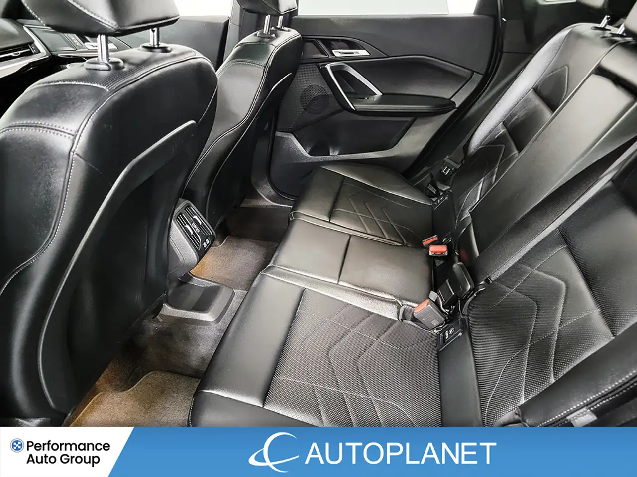 BMW X1 снимка BMW X1