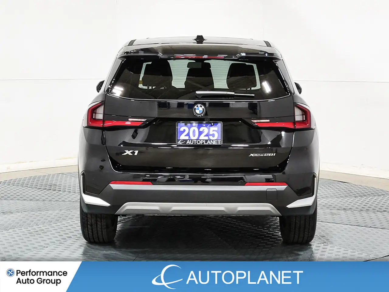 BMW X1 снимка BMW X1