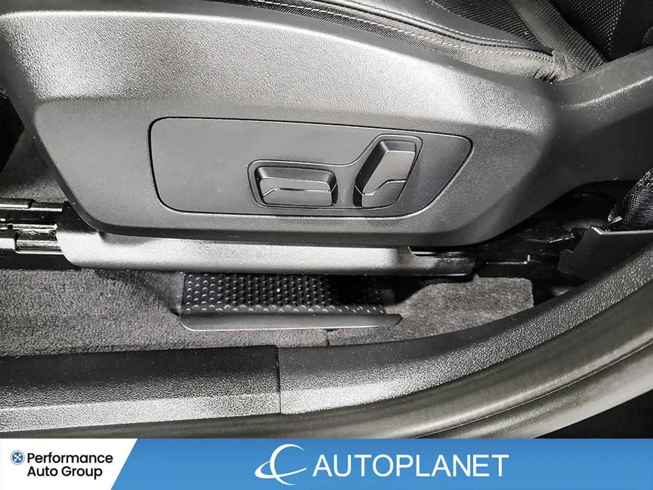 BMW X1 снимка BMW X1