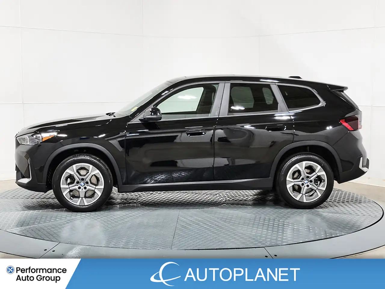 BMW X1 снимка BMW X1