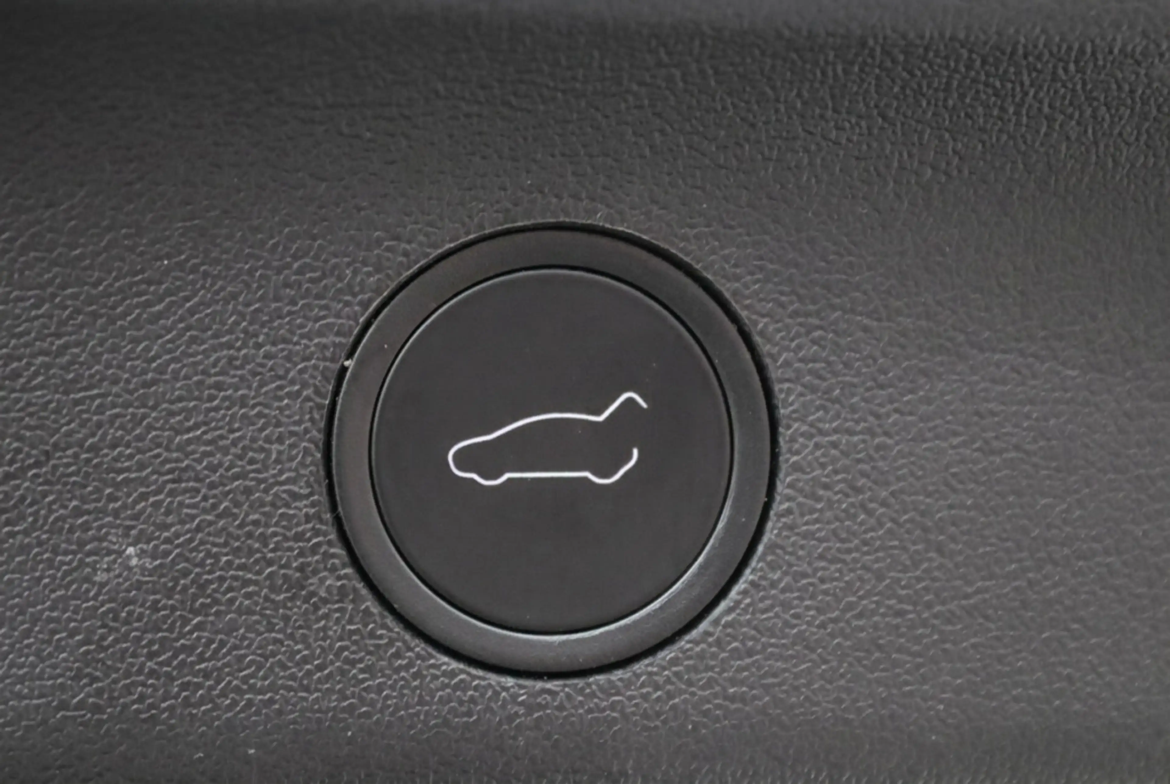 Tesla Model Y Long Range AWD 75kWh Full Self Driving l Warmtepom — photo 12