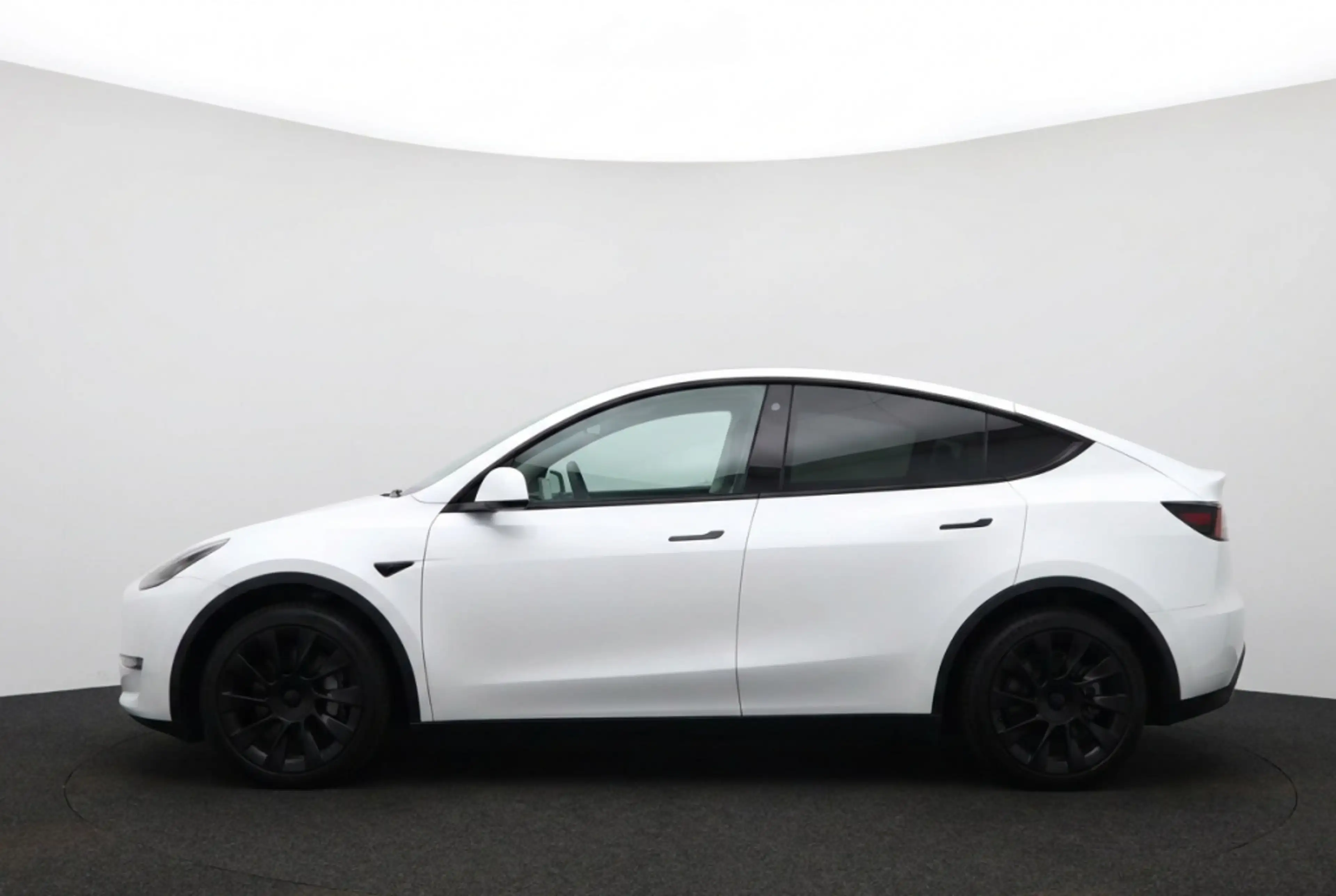 Tesla Model Y Long Range AWD 75kWh Full Self Driving l Warmtepom — photo 2