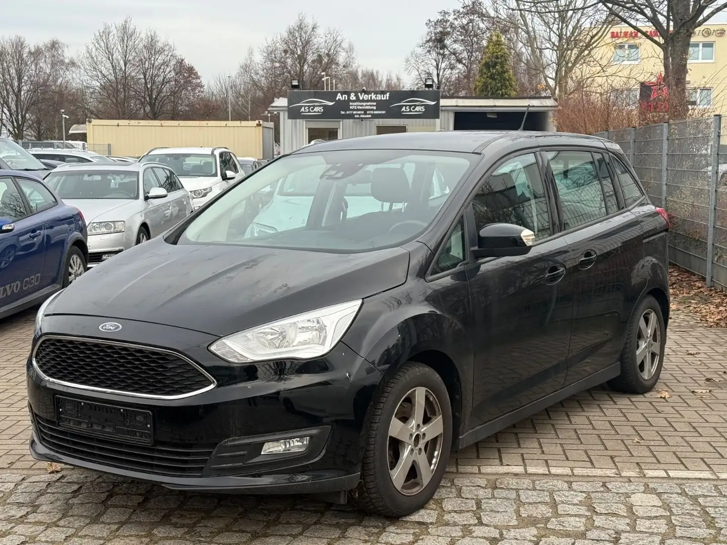 Ford Grand C-Max Grand C-MAX 1.5 Cool & Connect*Motor Schwarz - 1