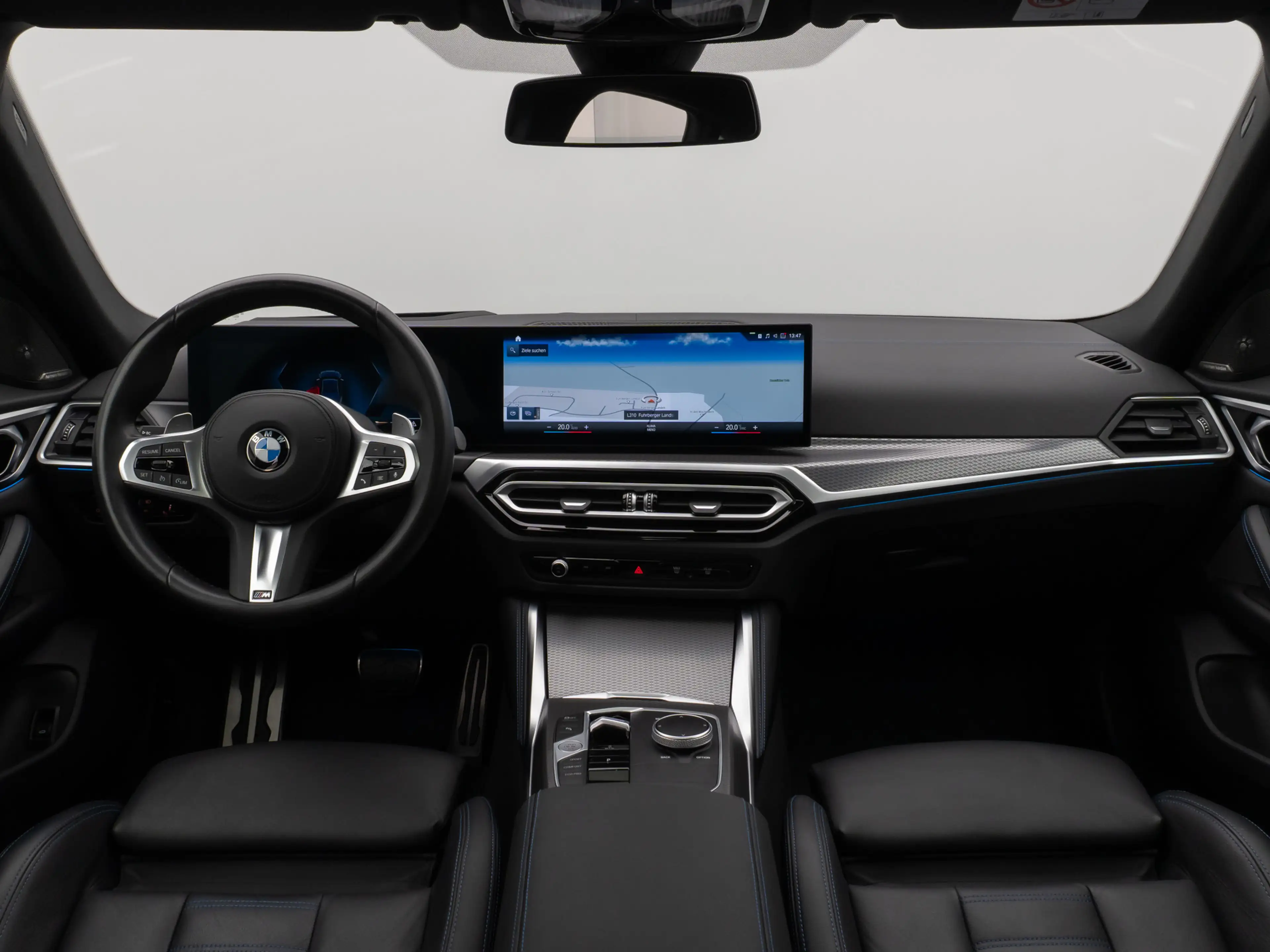 BMW 440 Gran Coupé Kamera Glasdach HUD DAB H K 19 — photo 39