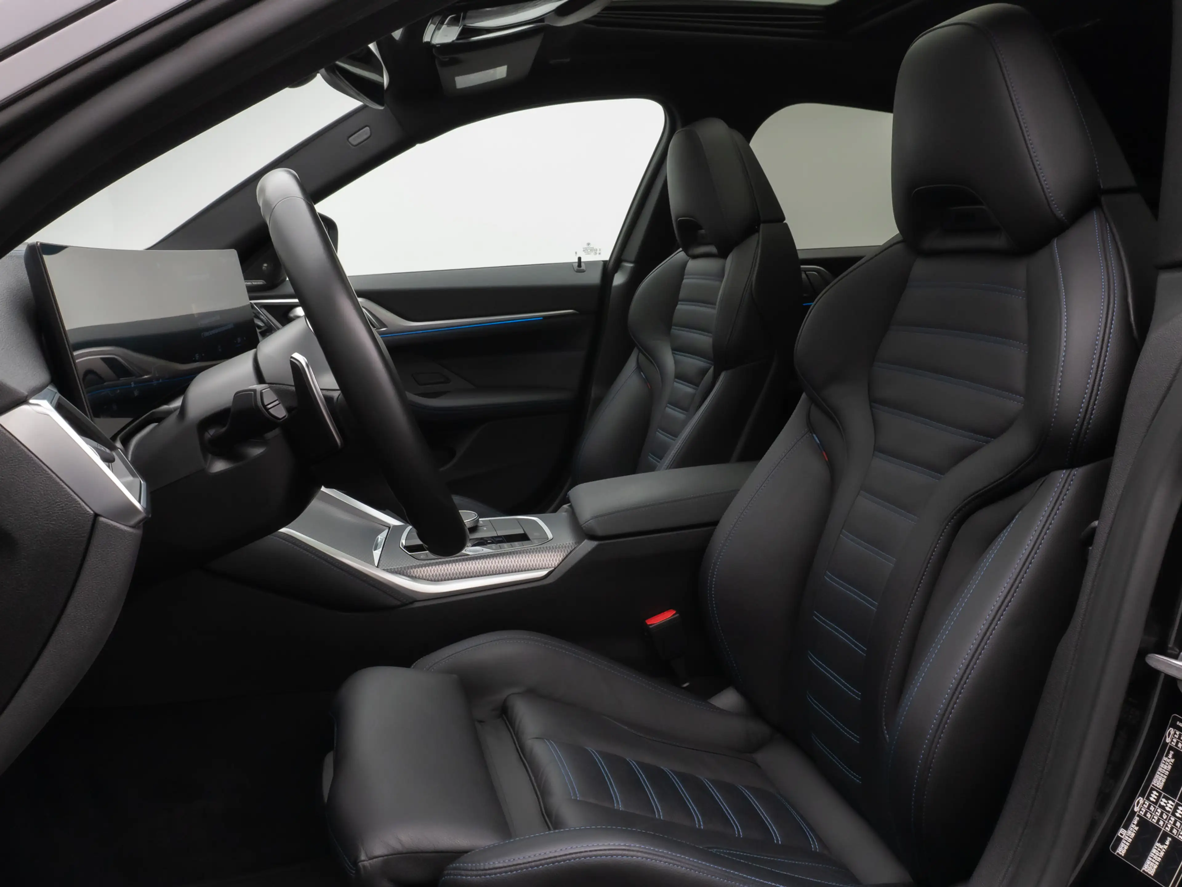 BMW 440 Gran Coupé Kamera Glasdach HUD DAB H K 19 — photo 35