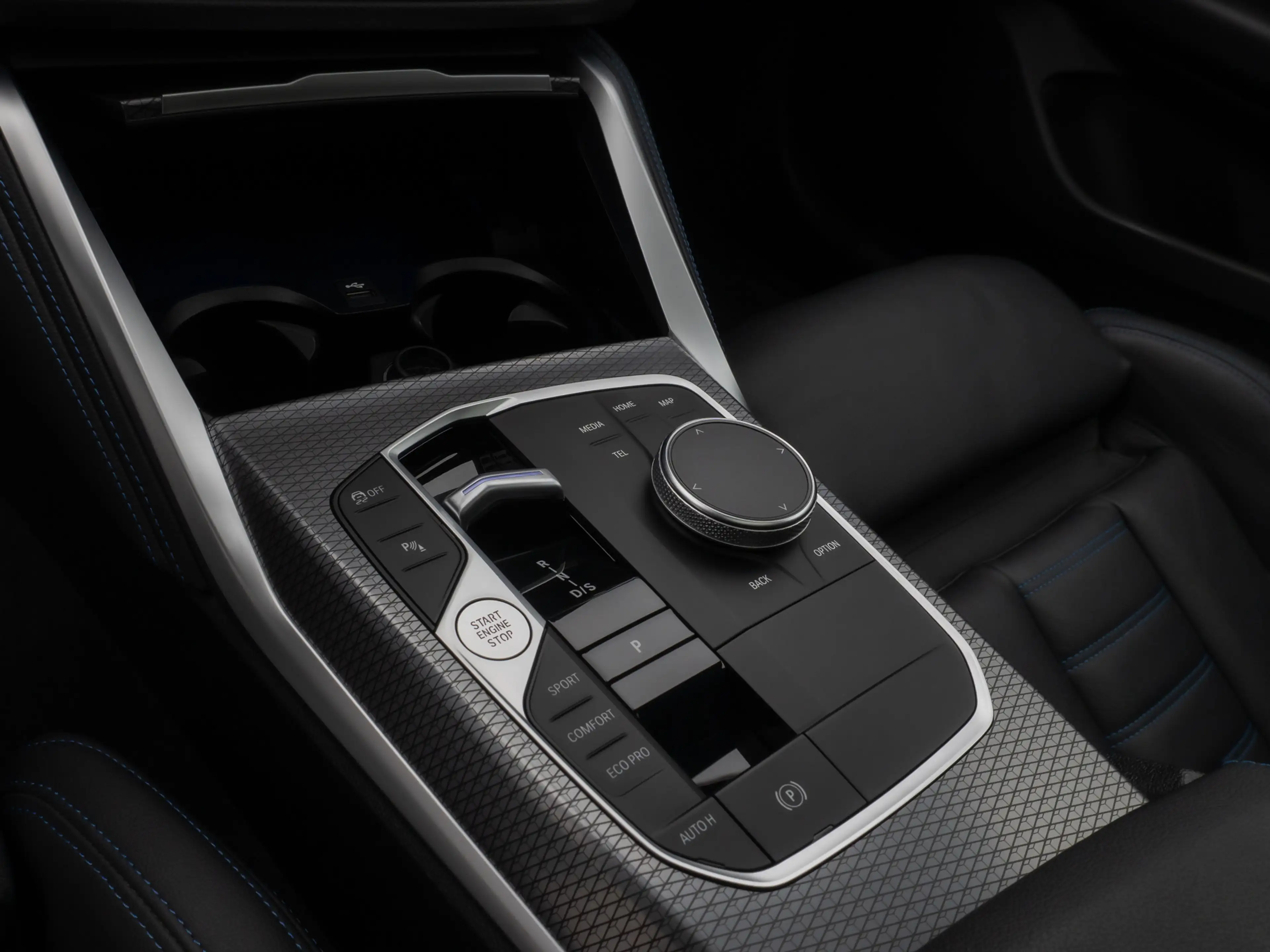 BMW 440 Gran Coupé Kamera Glasdach HUD DAB H K 19 — photo 22