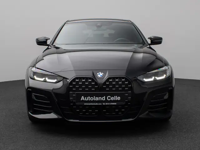 BMW 4 Series view 2