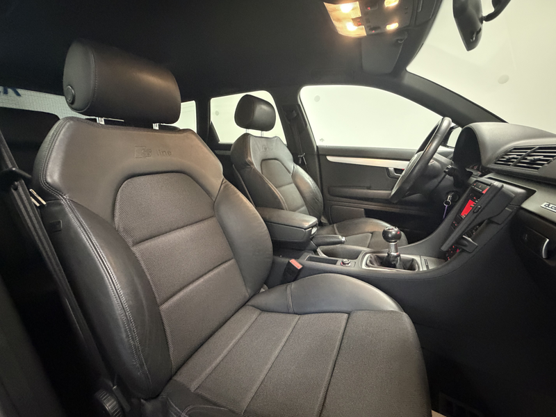 Audi A4 Avant 3.2 V6 quattro B7 S-LINE SPORTPAKET — photo 11