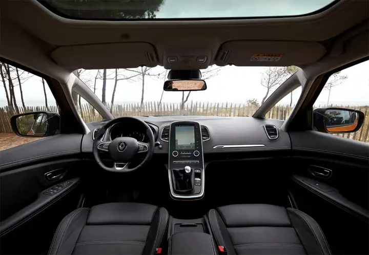 Renault Scénic 1.9 dCi Family Edition 2010, foto 40