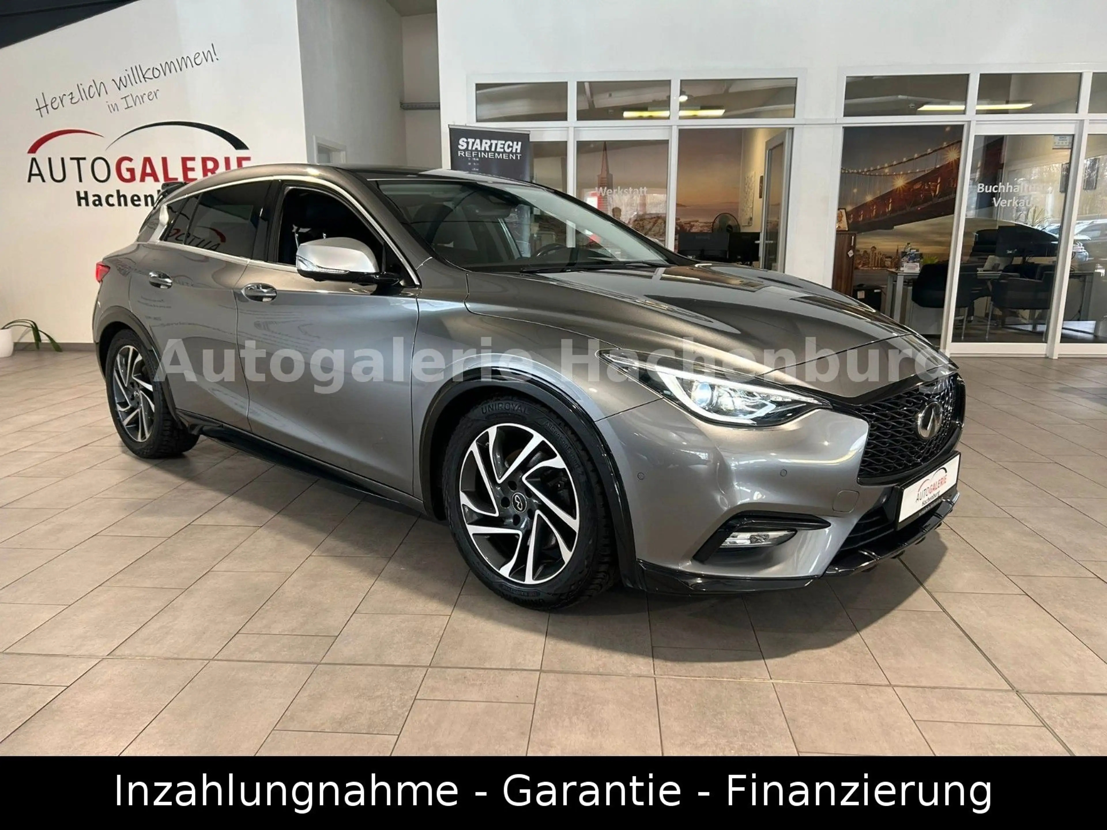 Infiniti Q30 2.2d AWD Premium/LED/LEDER/Navi/GARNATIE/E6 — photo 7