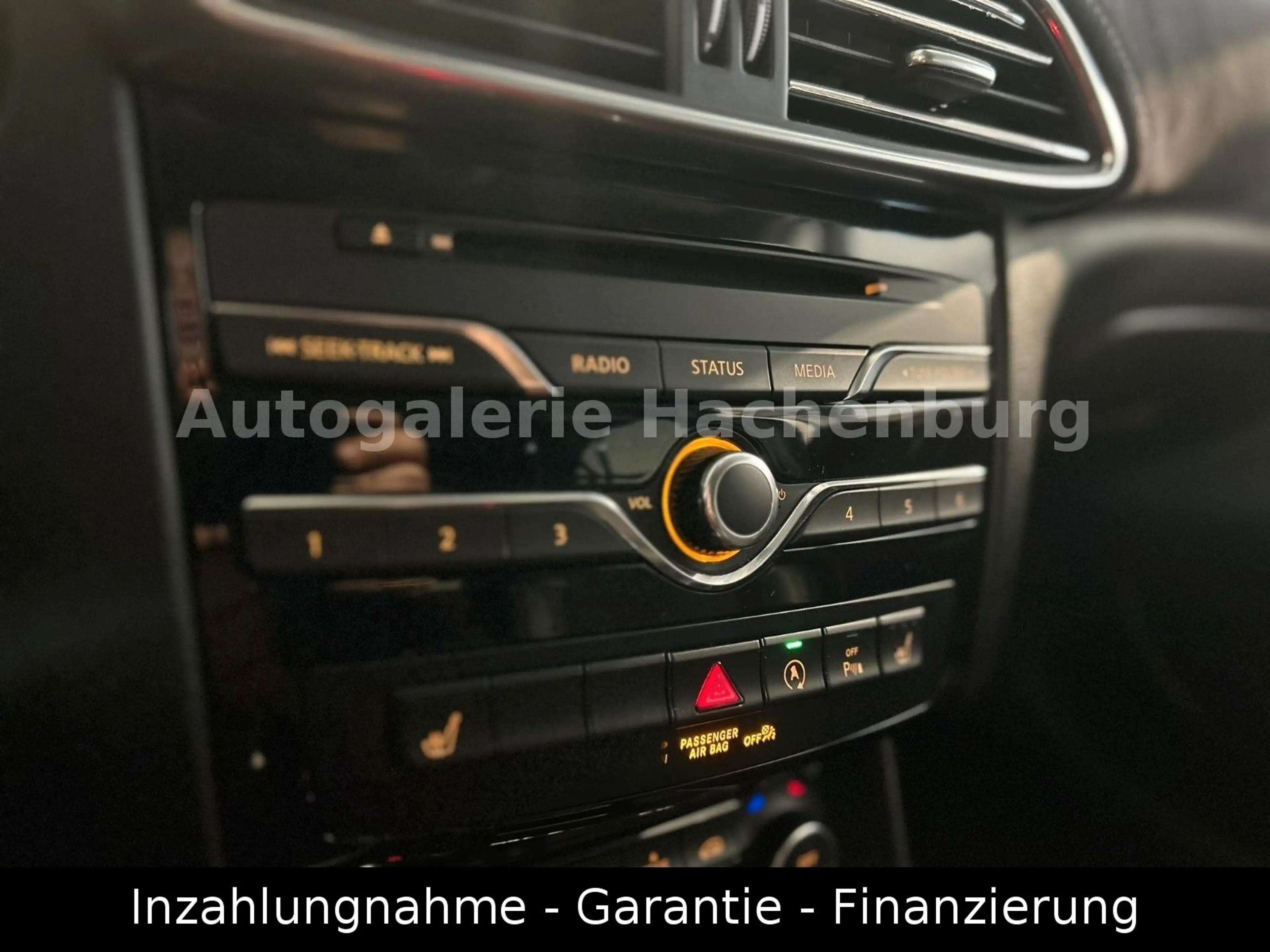 Infiniti Q30 2.2d AWD Premium/LED/LEDER/Navi/GARNATIE/E6 — photo 15