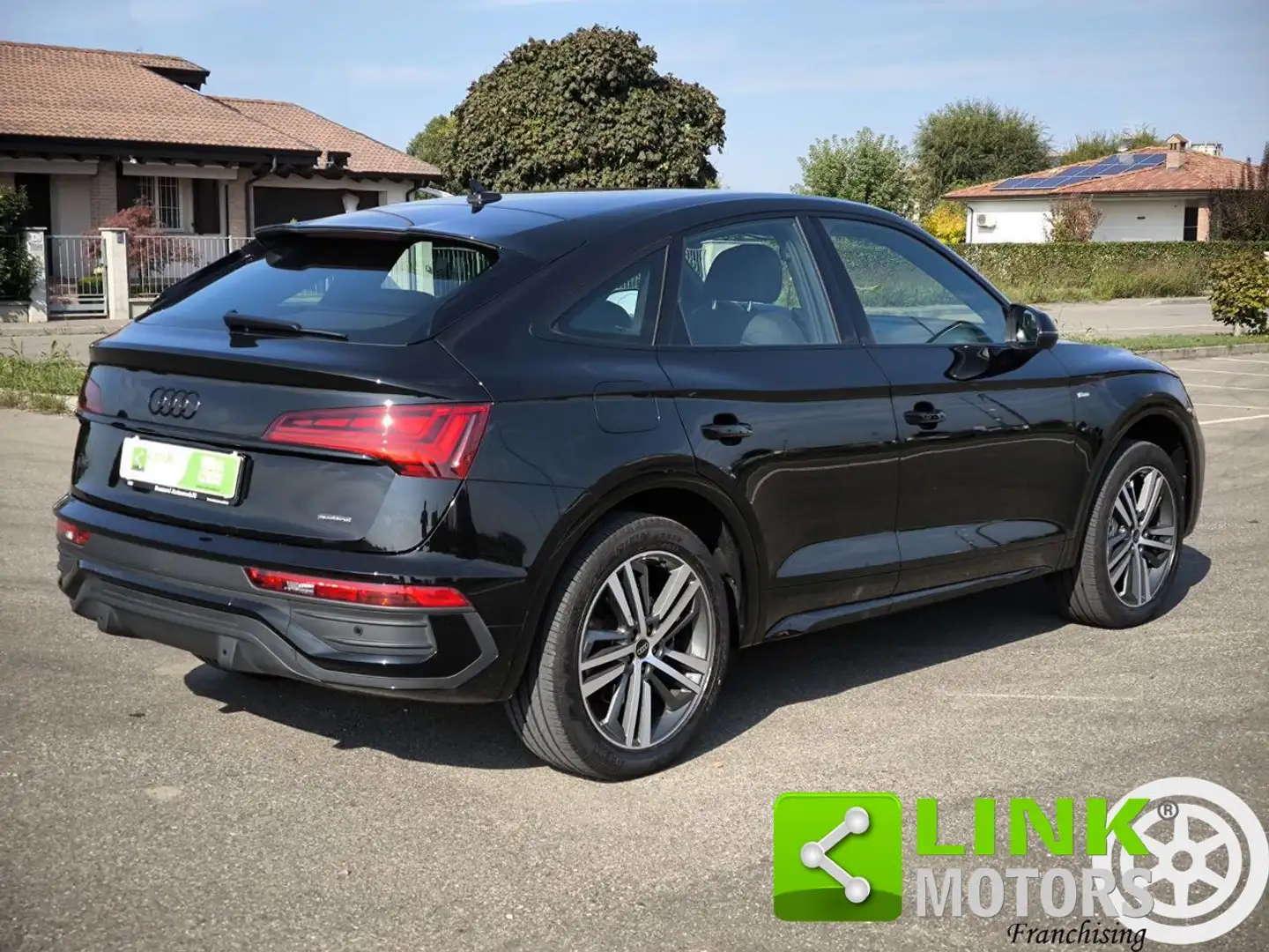 Audi Q5 SPB 40 TDI quattro S tronic S-line plus Zwart - 2