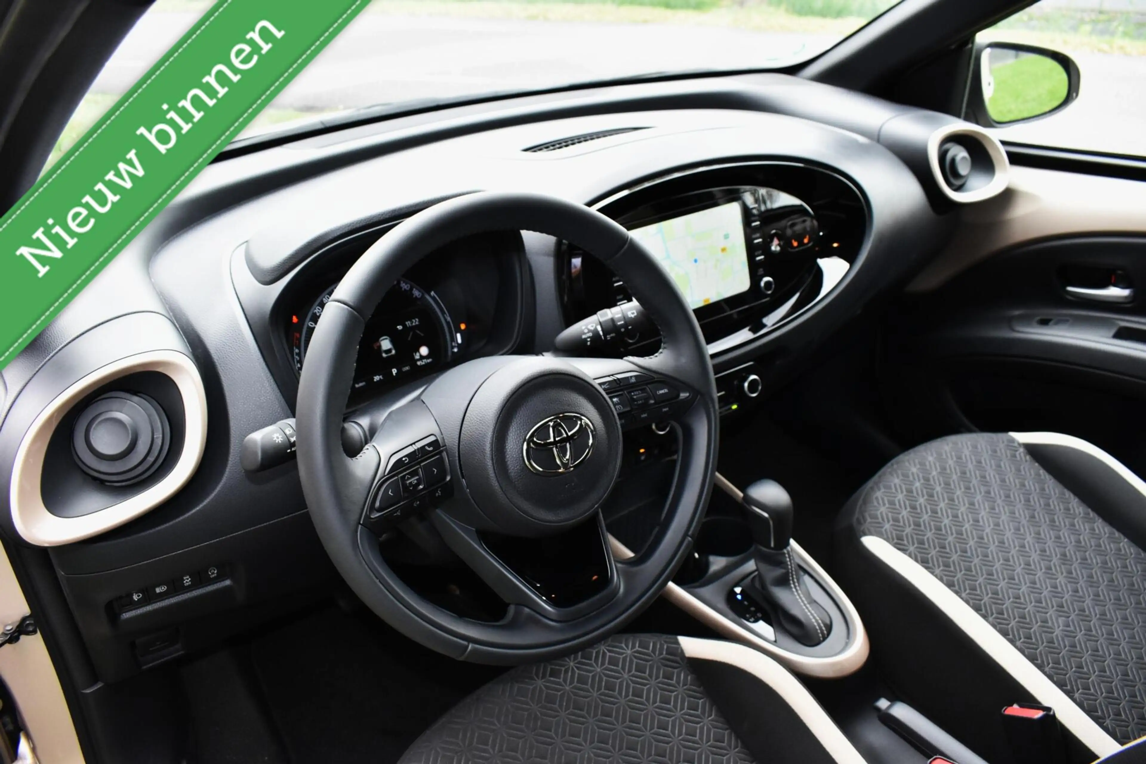 Toyota Aygo X 1.0 VVT-i S-CVT Pulse GOLD AUTOMAAT/STOELVW/CAMERA — photo 6