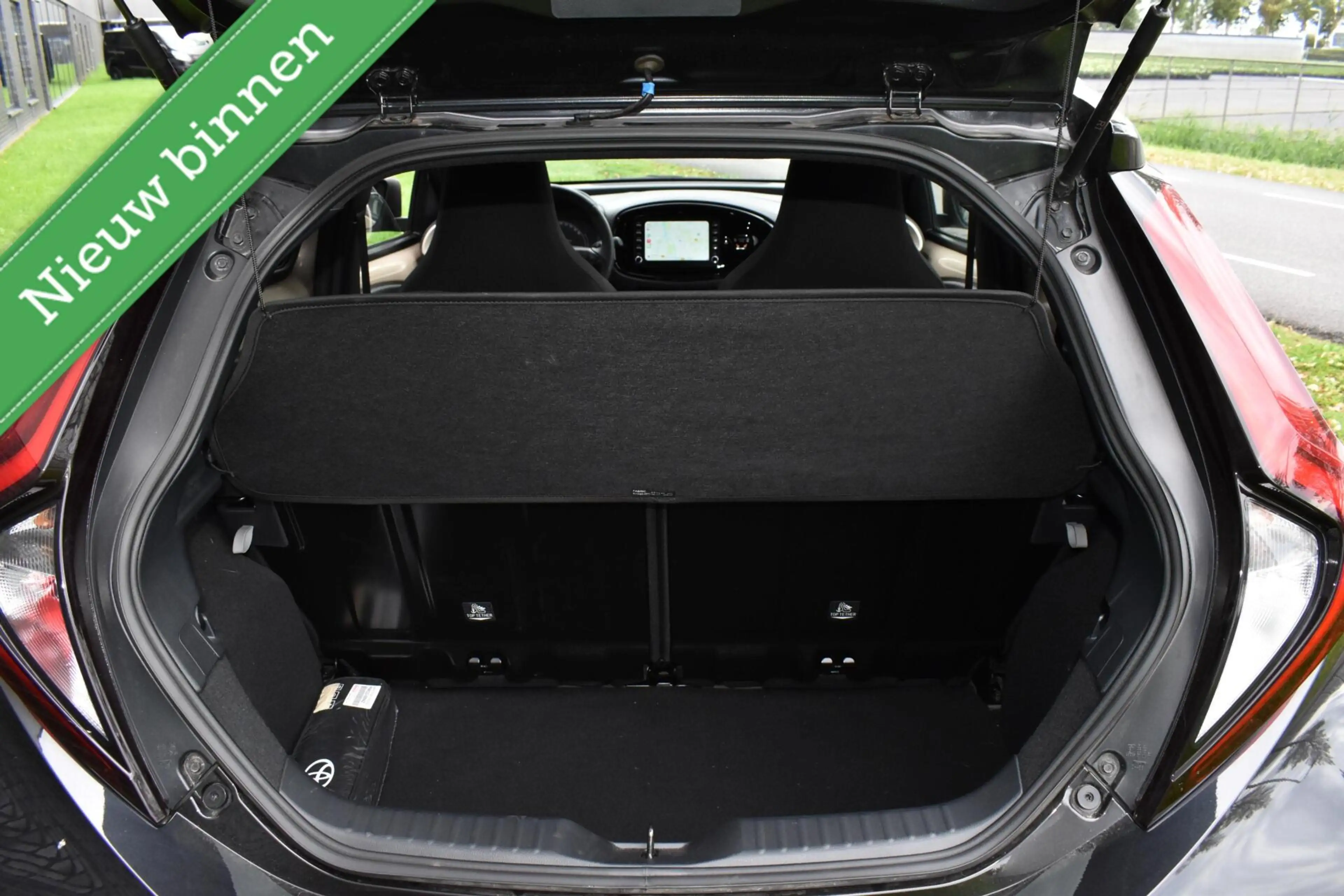 Toyota Aygo X 1.0 VVT-i S-CVT Pulse GOLD AUTOMAAT/STOELVW/CAMERA — photo 24