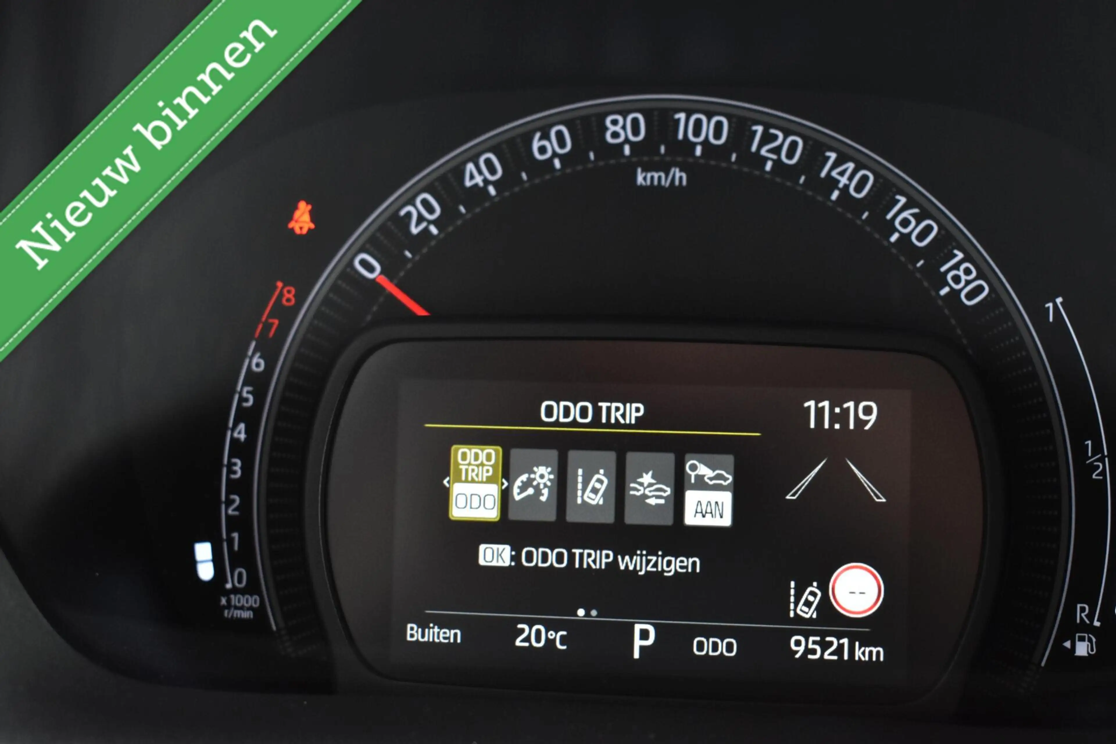 Toyota Aygo X 1.0 VVT-i S-CVT Pulse GOLD AUTOMAAT/STOELVW/CAMERA — photo 17