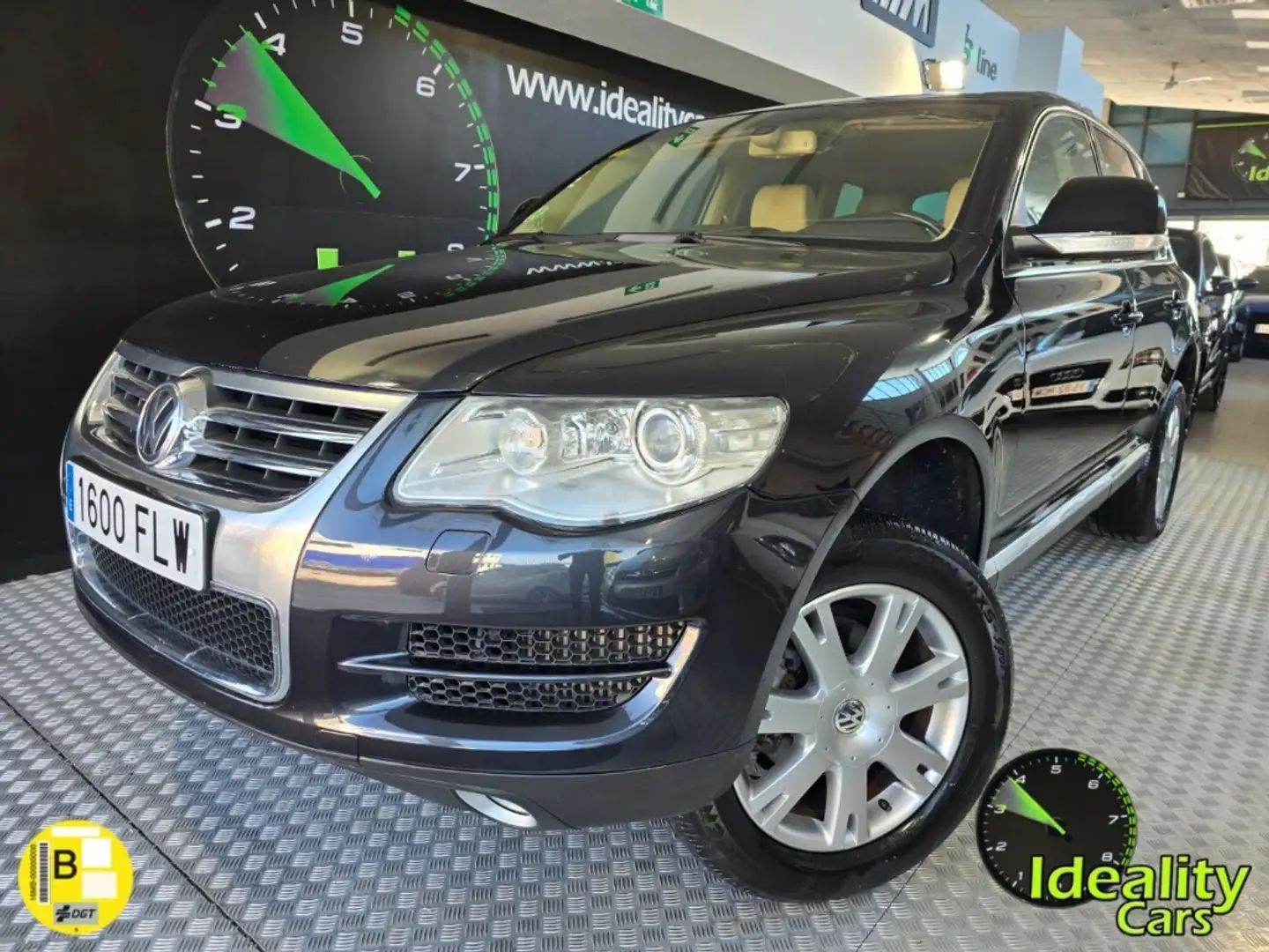 Volkswagen Touareg 2.5TDI R5 Azul - 1