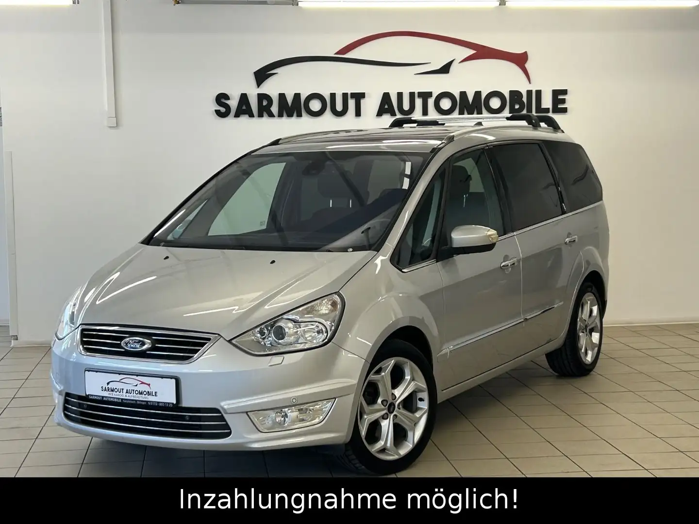 Ford Galaxy 2,2 TDCi Titanium PANO NAVI Bixeno AHK 7 Silber - 1