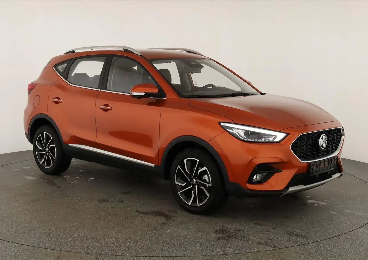 MG ZS 1.5 Luxury, Leder, Navi, 360° Kamera, Sitzheizu... Orange - 1