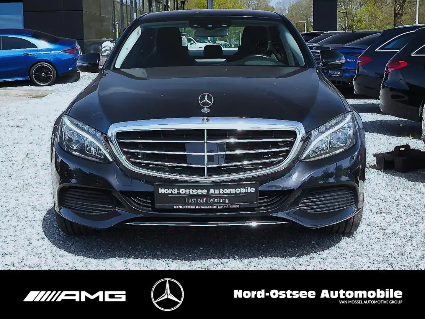 Mercedes-Benz C 300 Exclusive Comand ACC Kamera HUD LED SHZ Zwart - 2