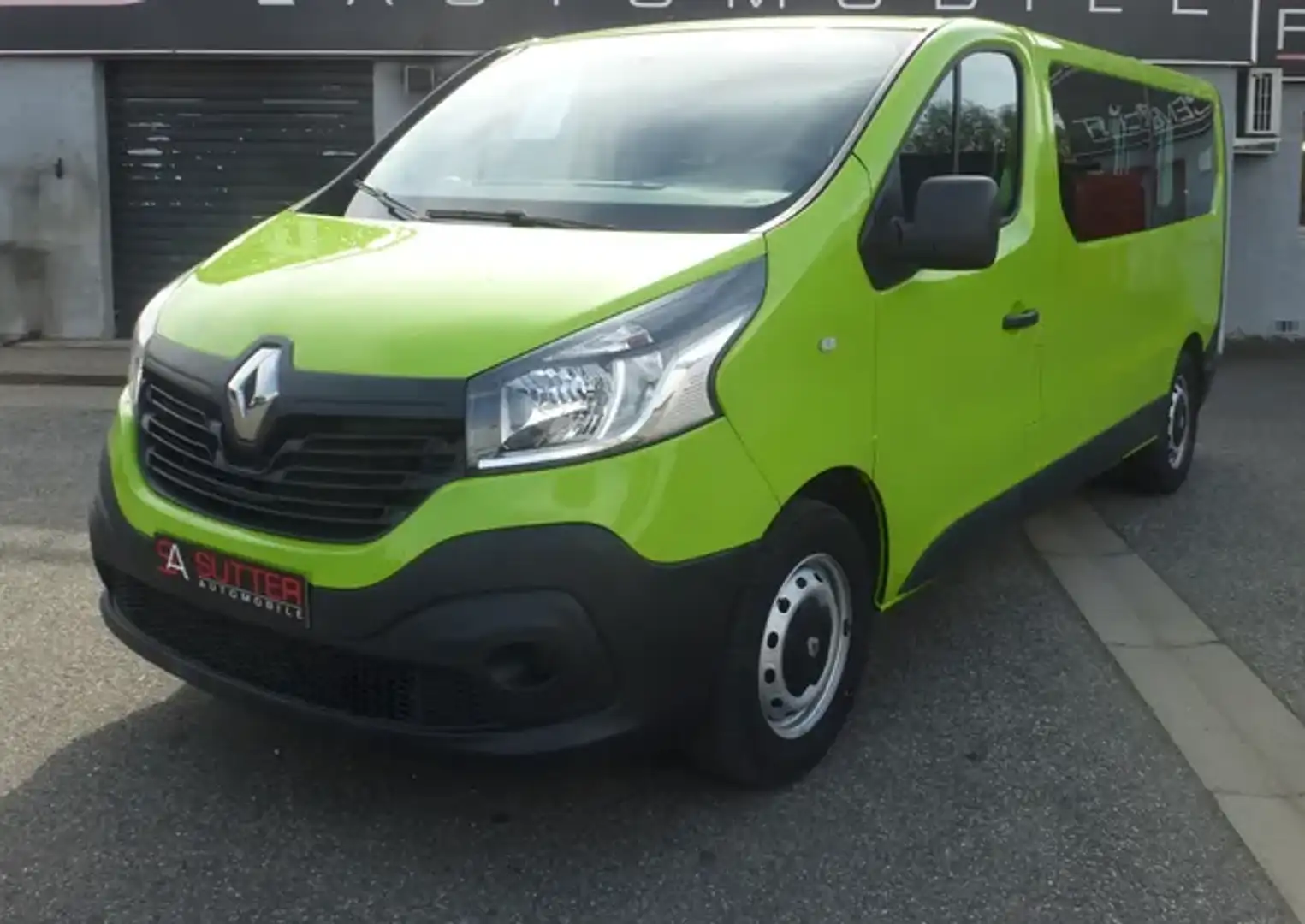 Renault Trafic 1.6 DCI L2H1 BUS Vert - 1